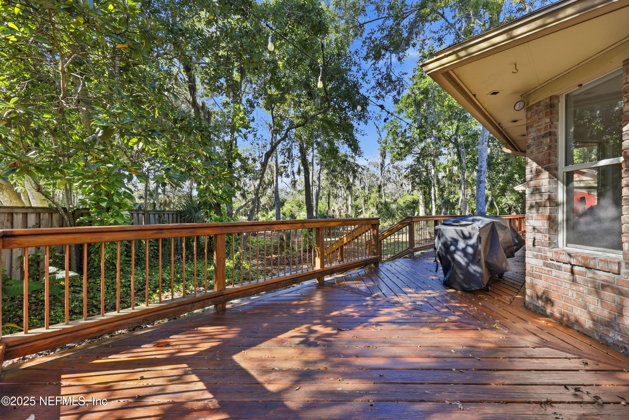 1532 ASHFORD OAKS Way