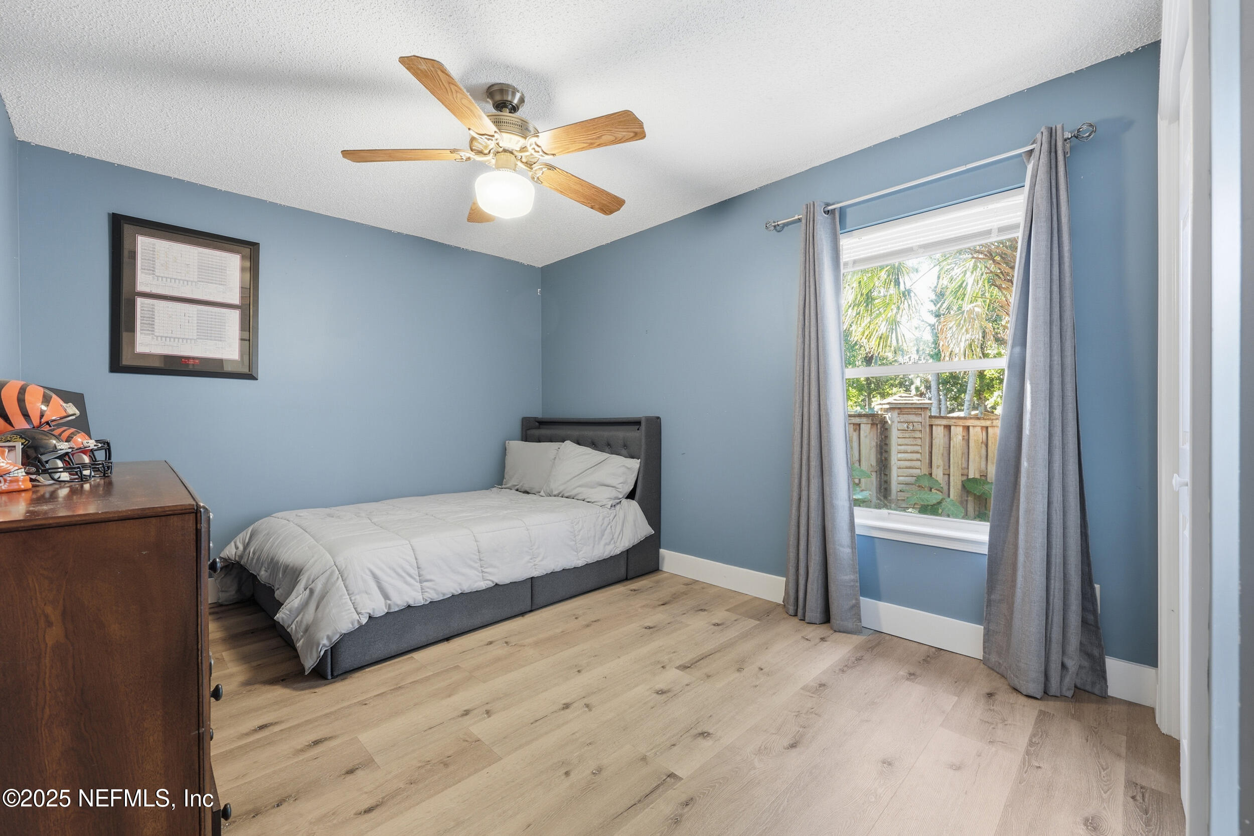 1532 ASHFORD OAKS Way