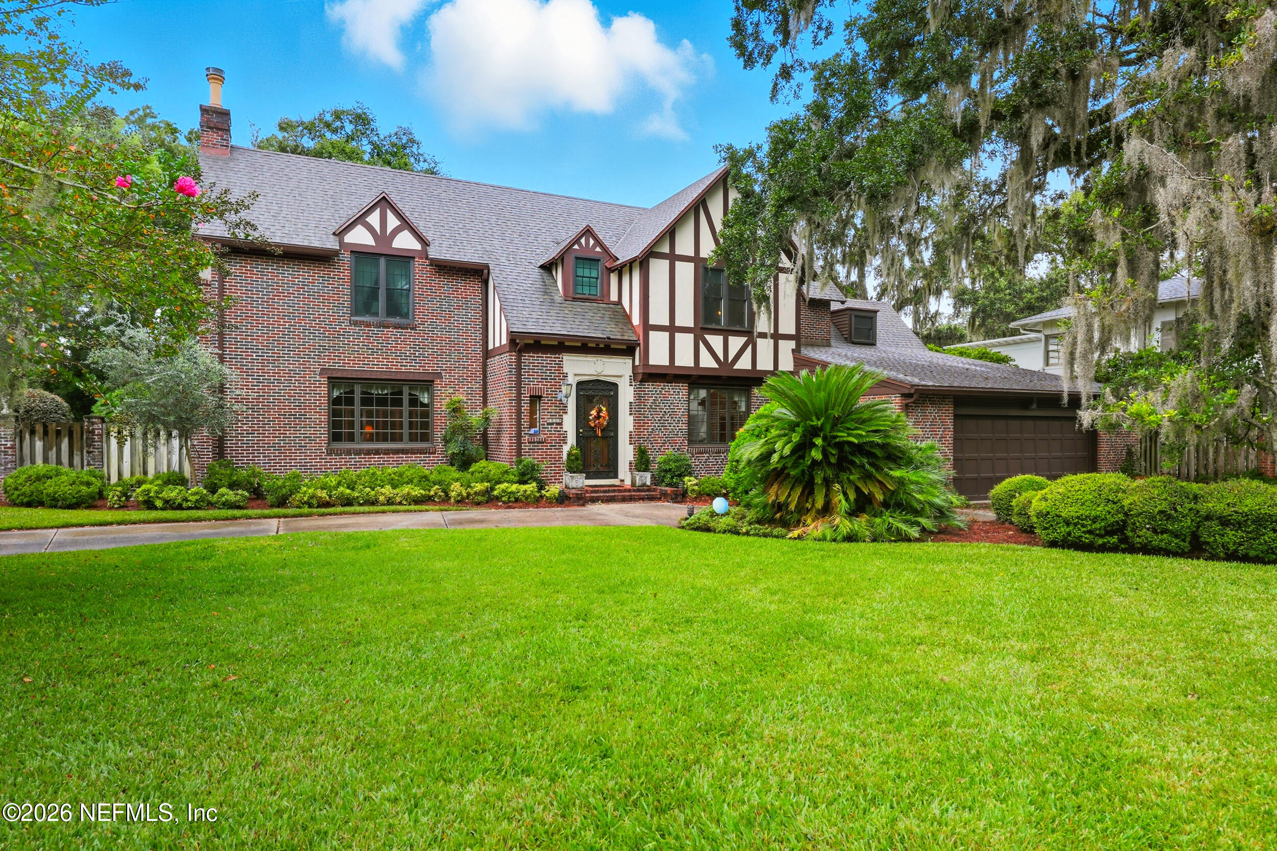 4854 ARAPAHOE Avenue