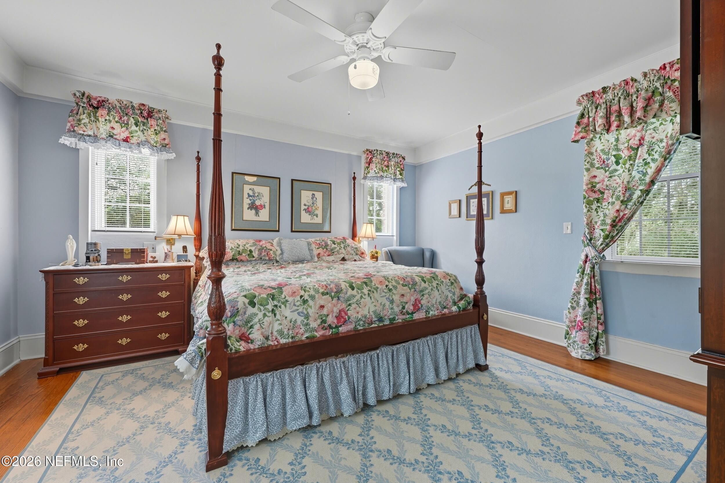 4854 ARAPAHOE Avenue