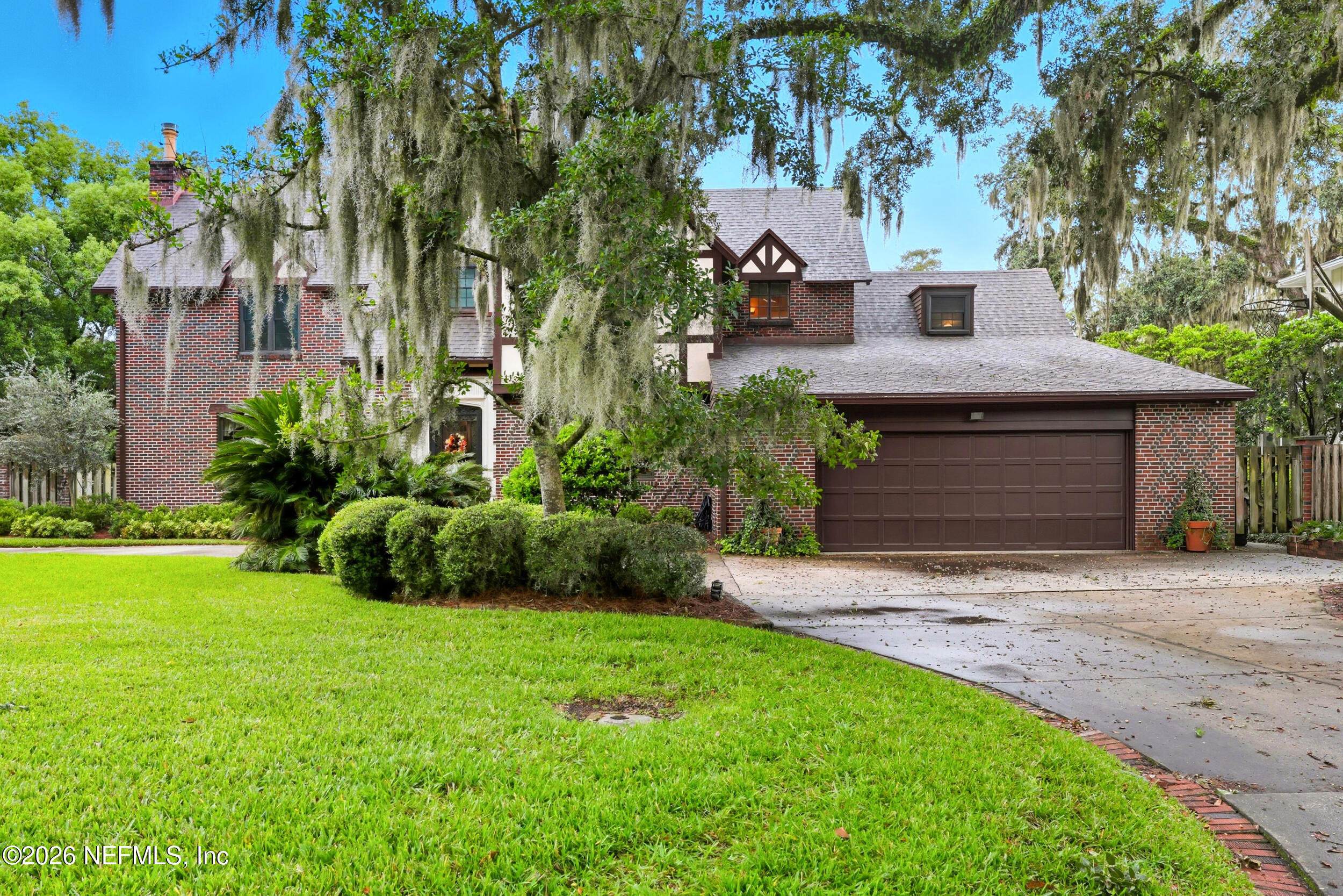 4854 ARAPAHOE Avenue