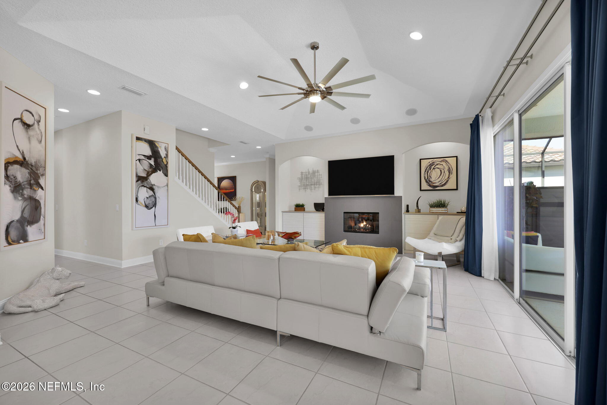 3033 BRETTUNGAR Drive