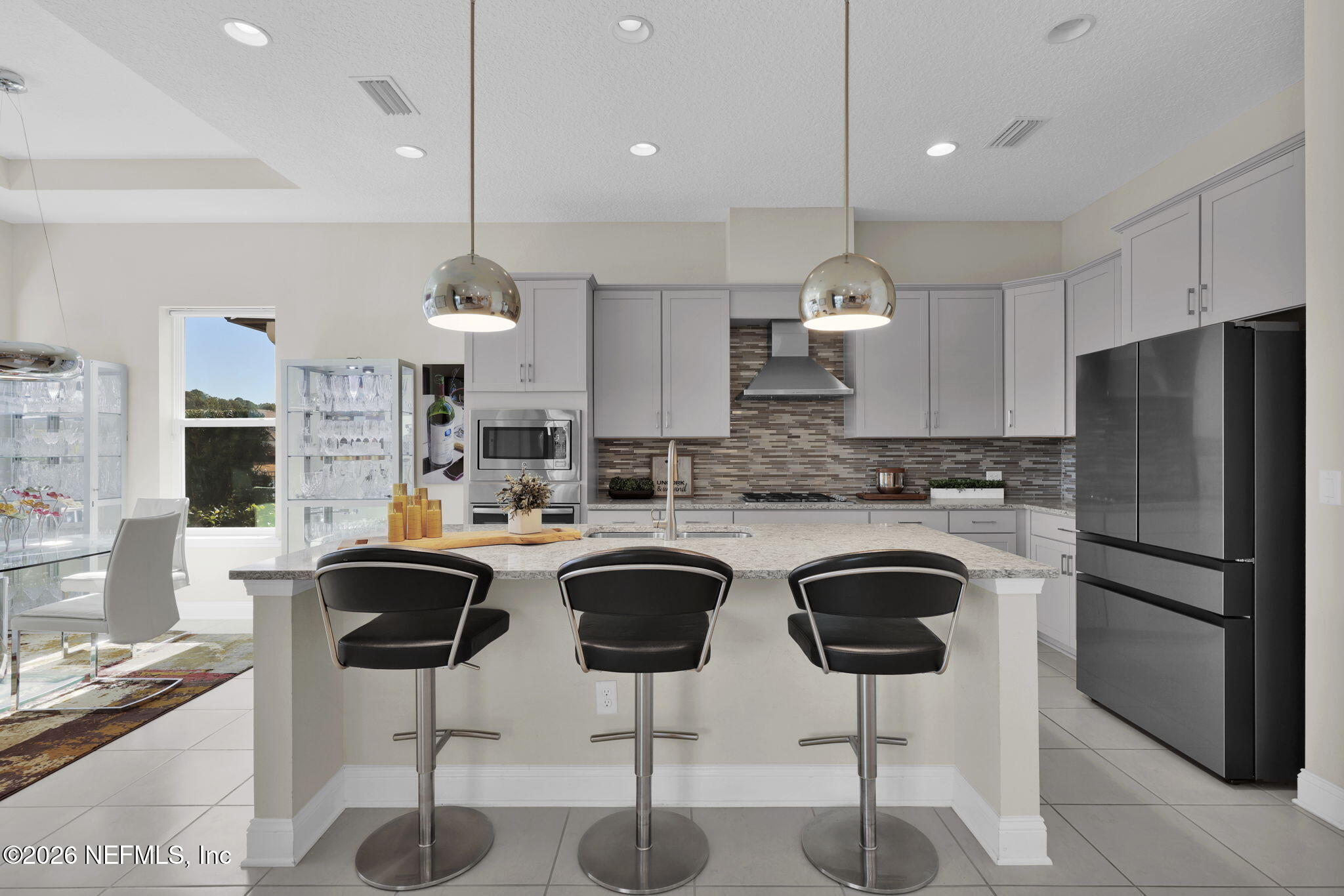 3033 BRETTUNGAR Drive