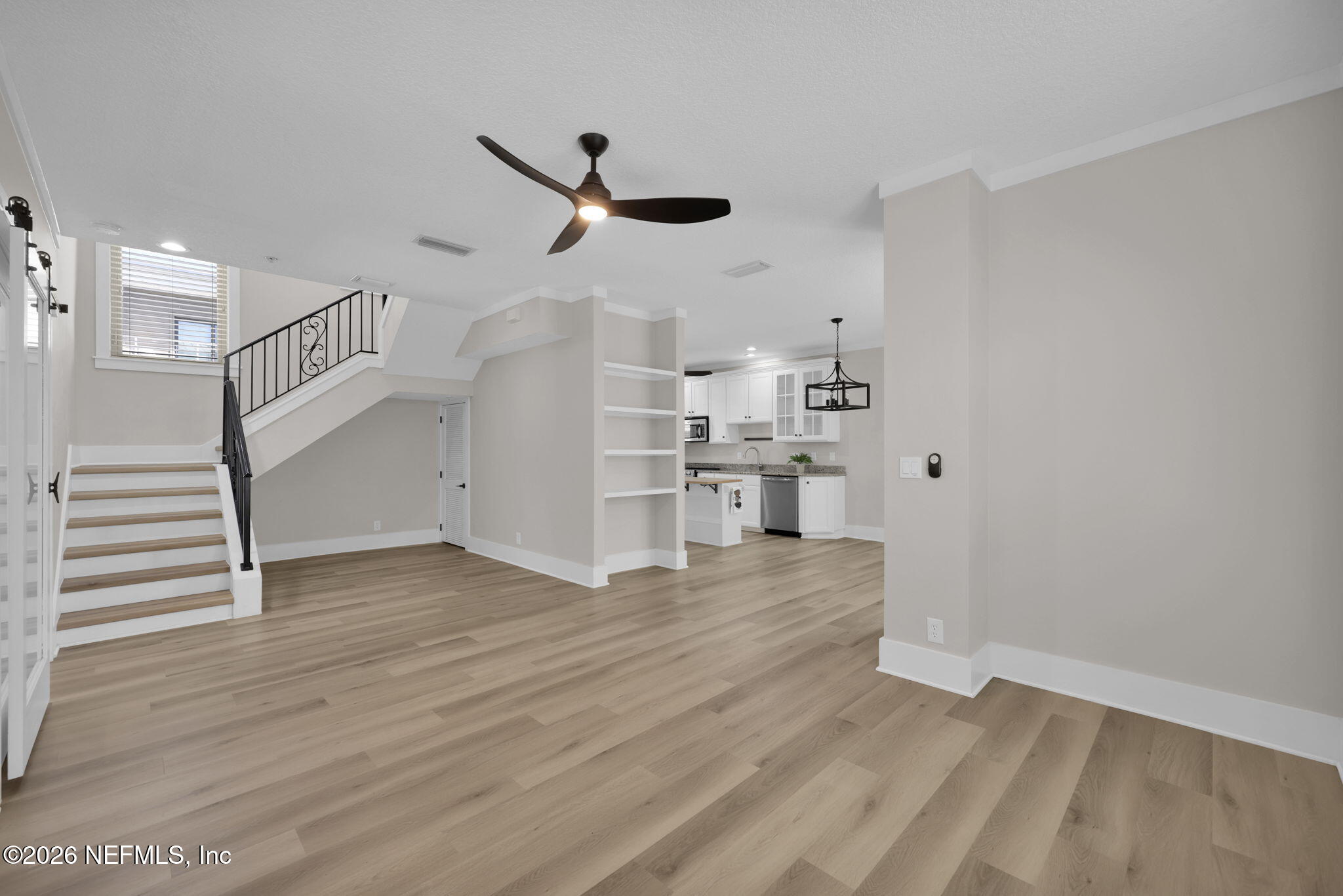 339 AHERN Street 4