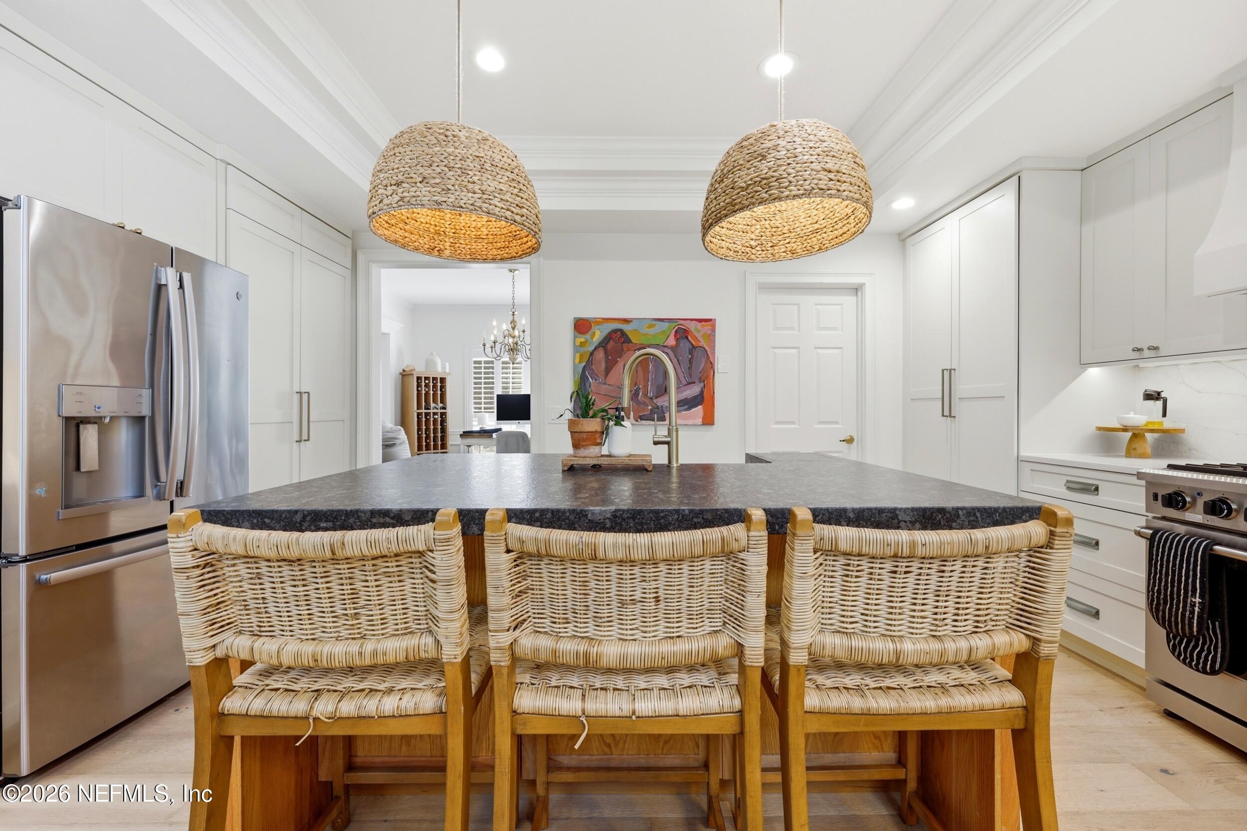 7042 CYPRESS BRIDGE Drive S