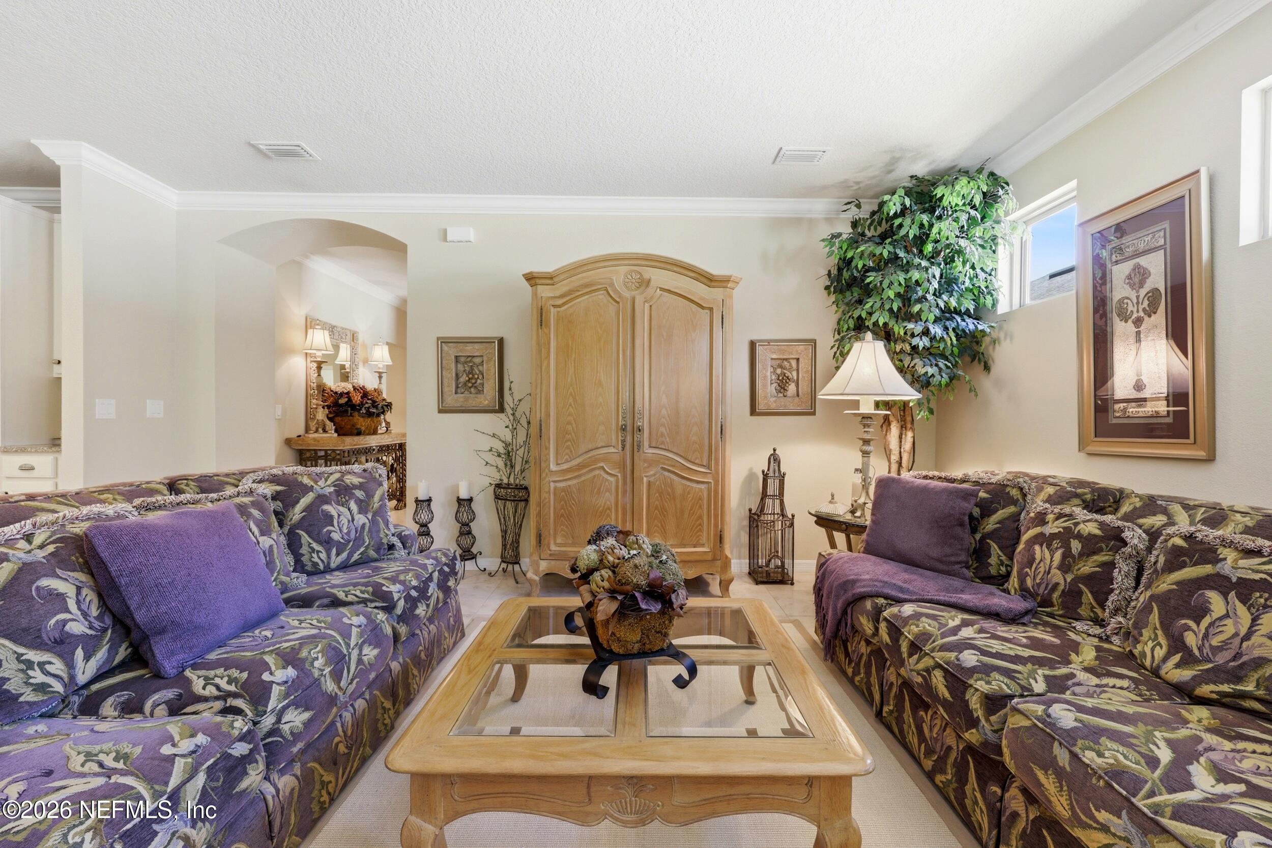 313 MANGROVE THICKET Boulevard