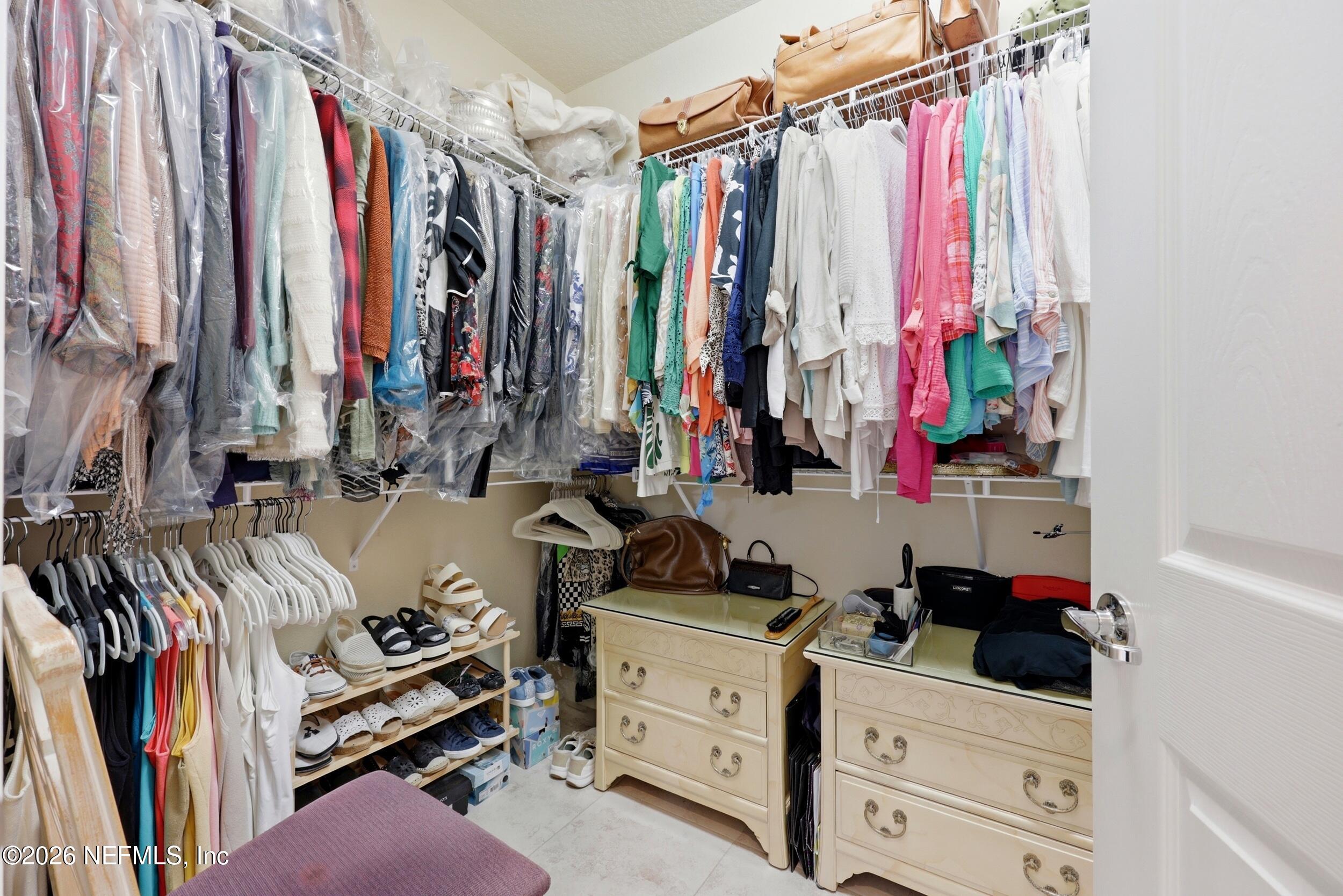 313 MANGROVE THICKET Boulevard