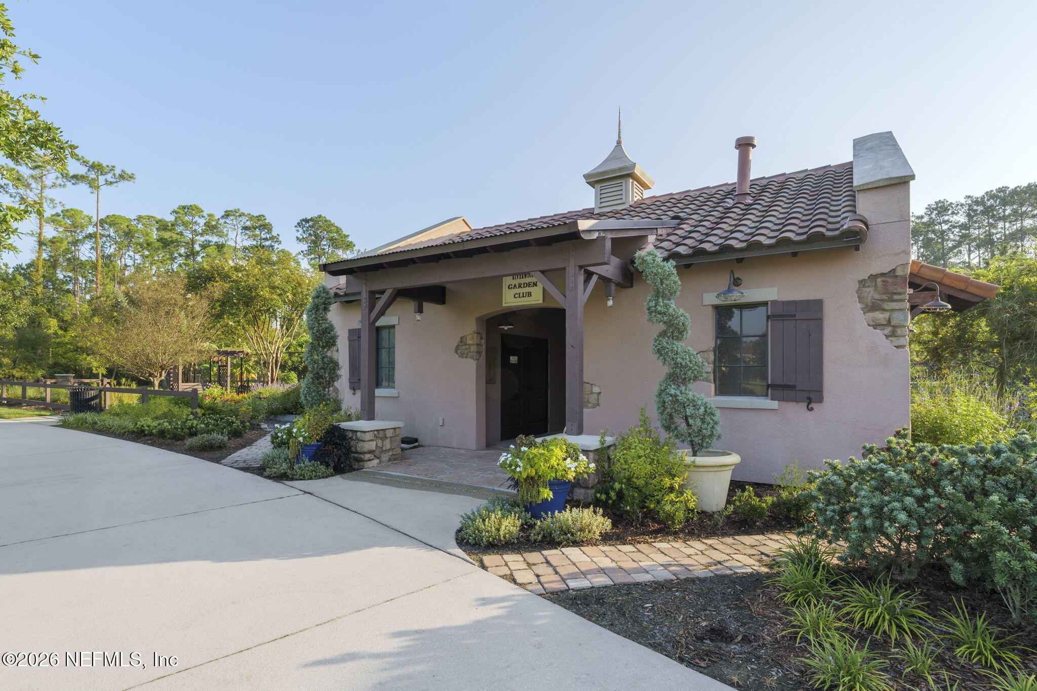 646 RIVER RUN Boulevard