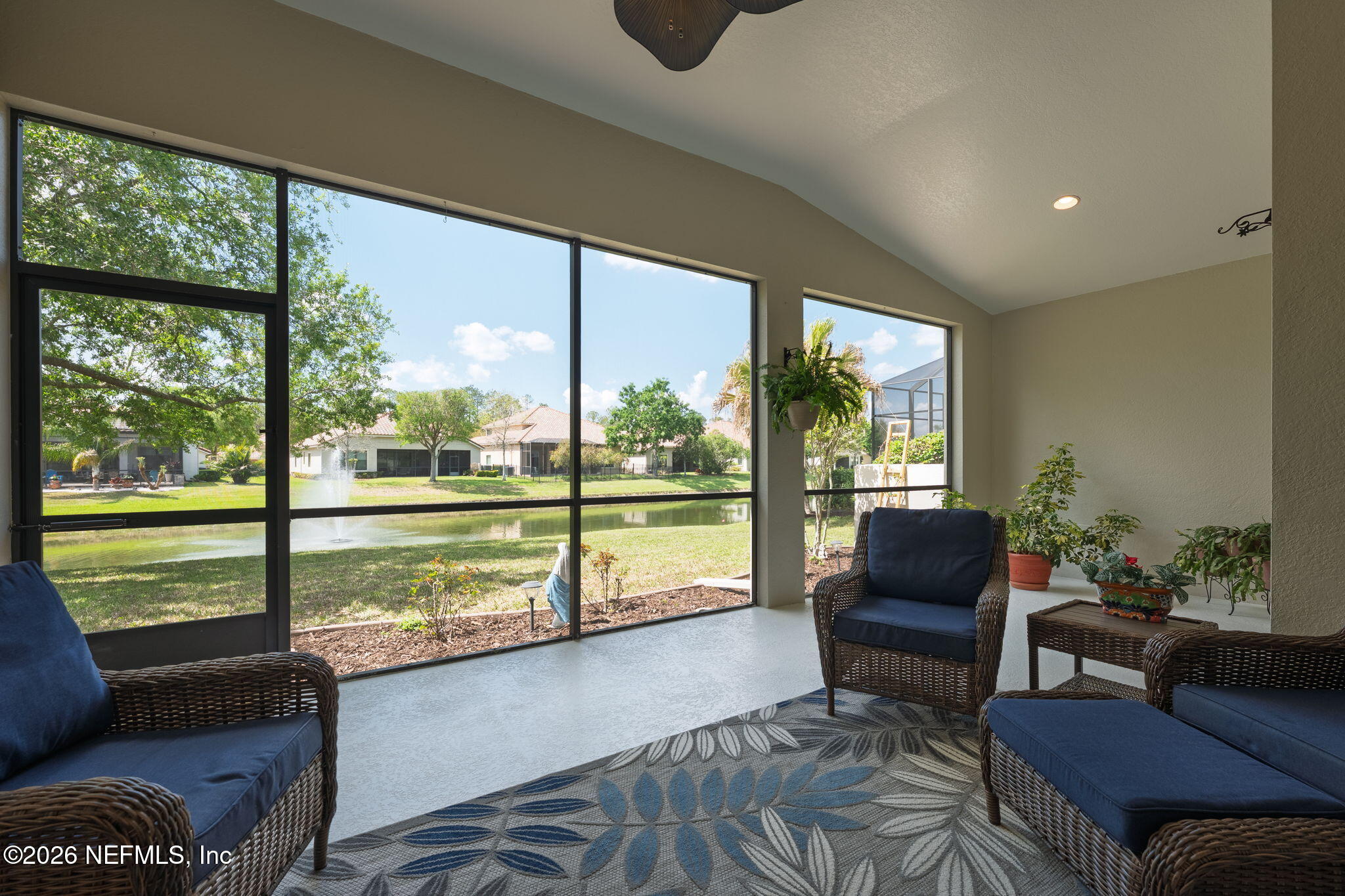 646 RIVER RUN Boulevard