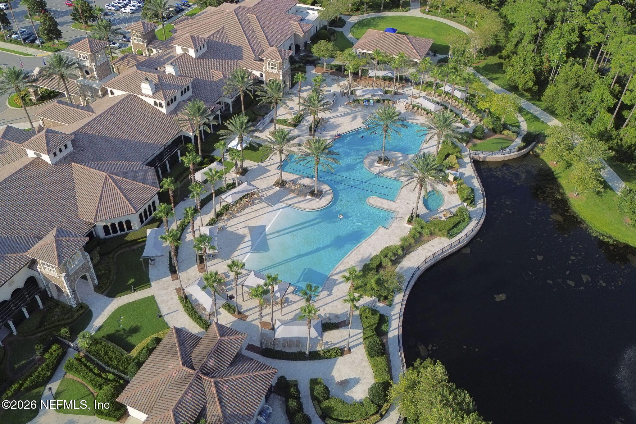 646 RIVER RUN Boulevard