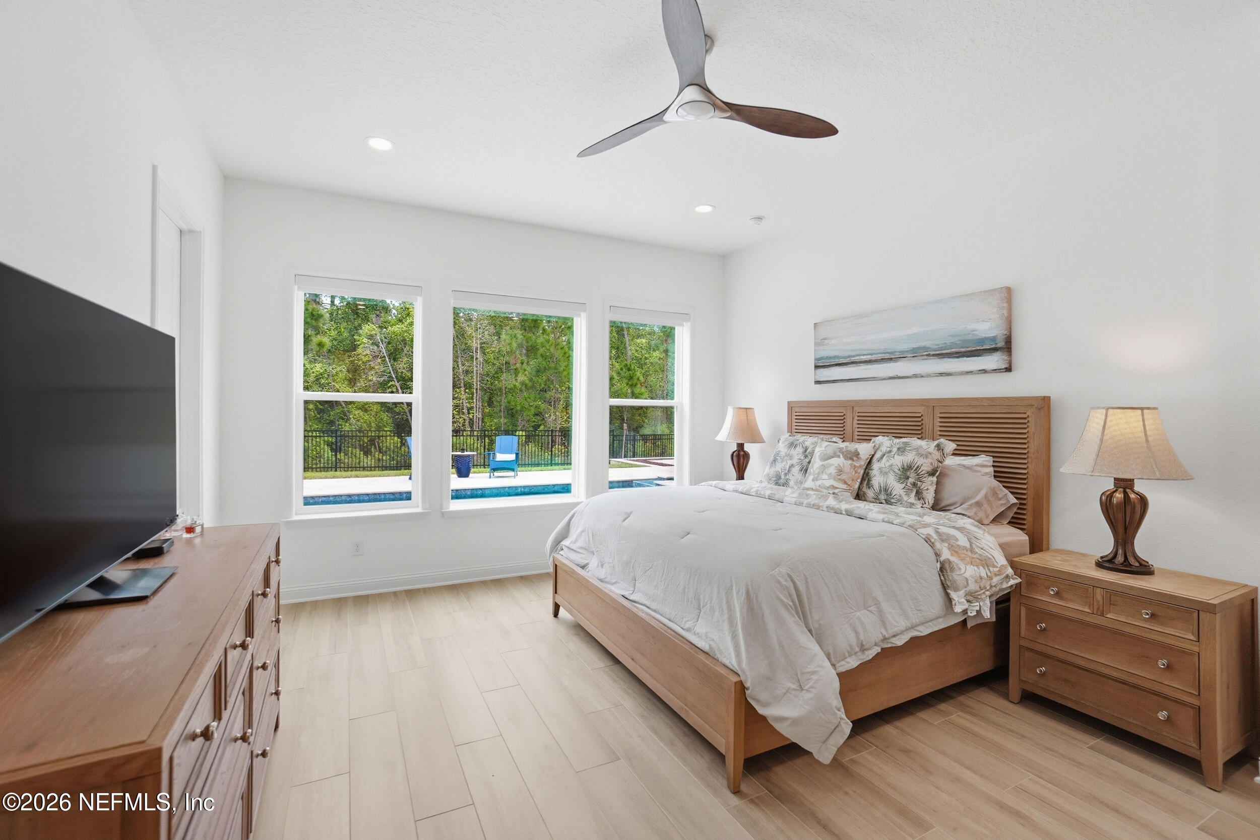3055 SPIRO Circle