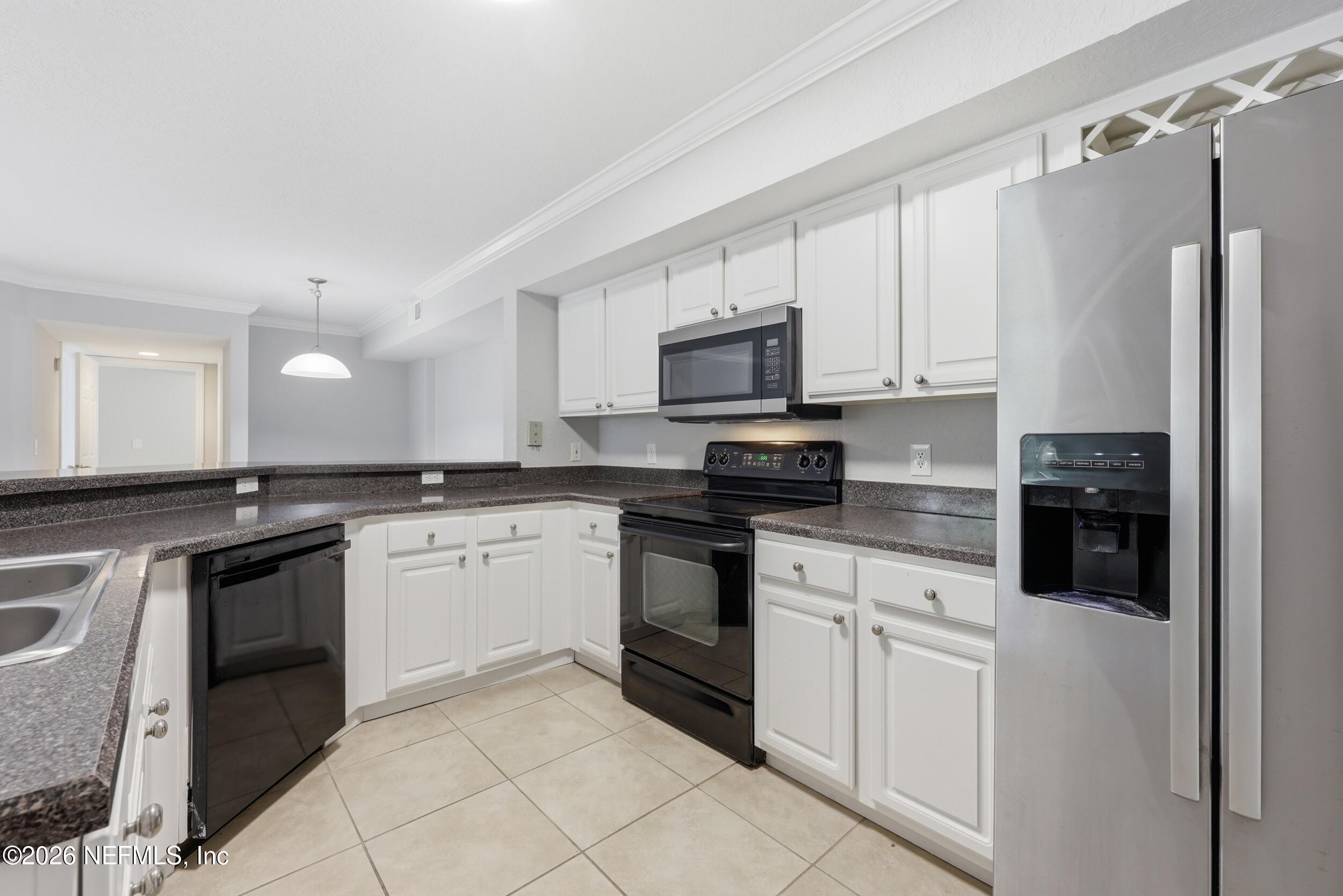 705 BOARDWALK Drive 412