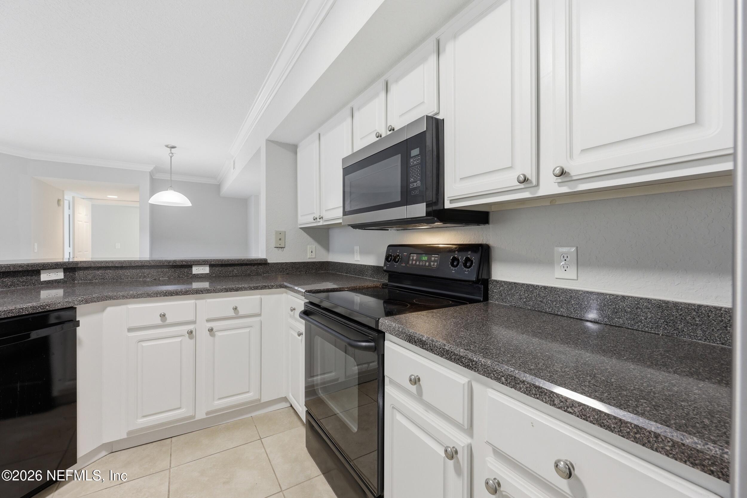 705 BOARDWALK Drive 412