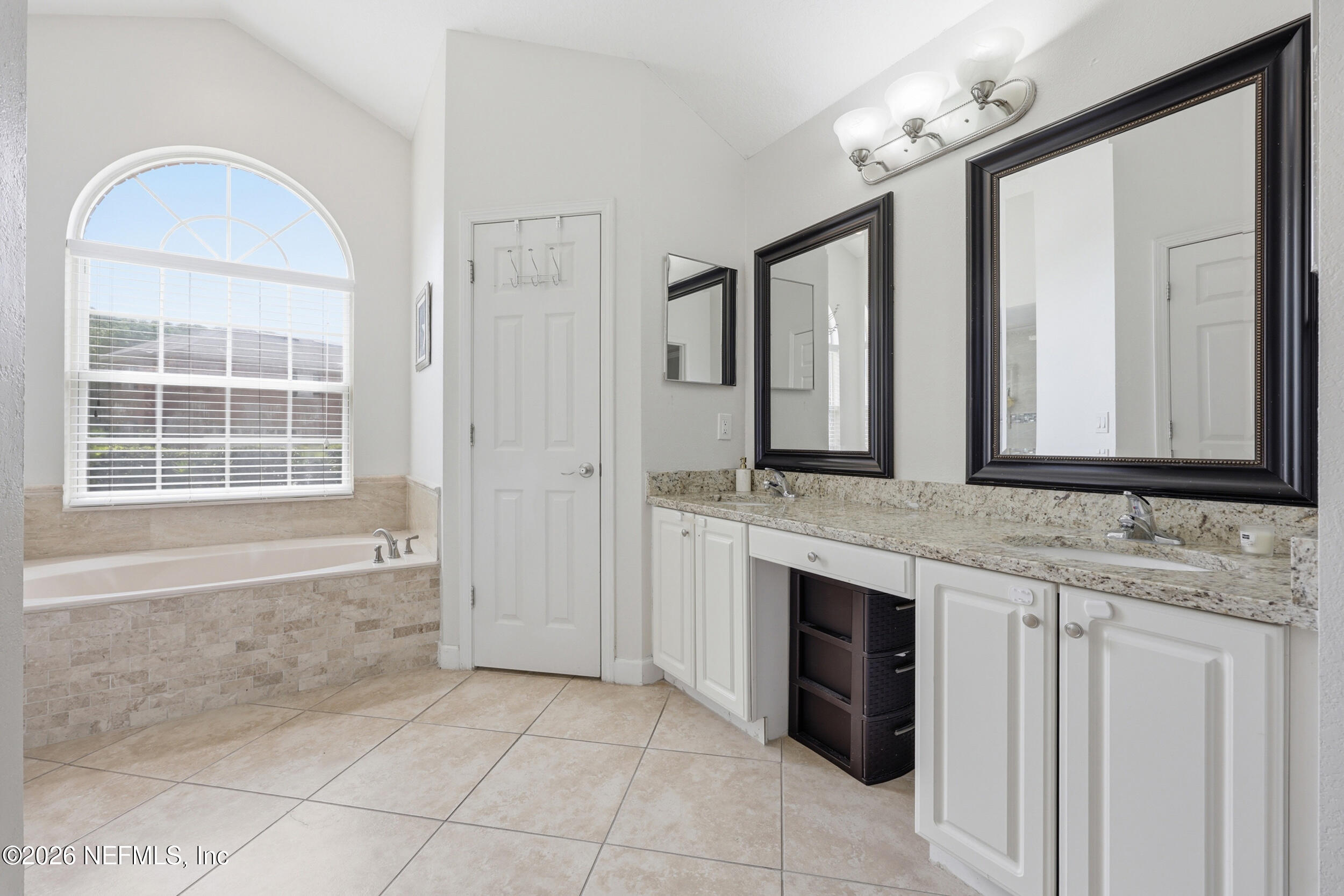 10385 WALDEN GLEN Court