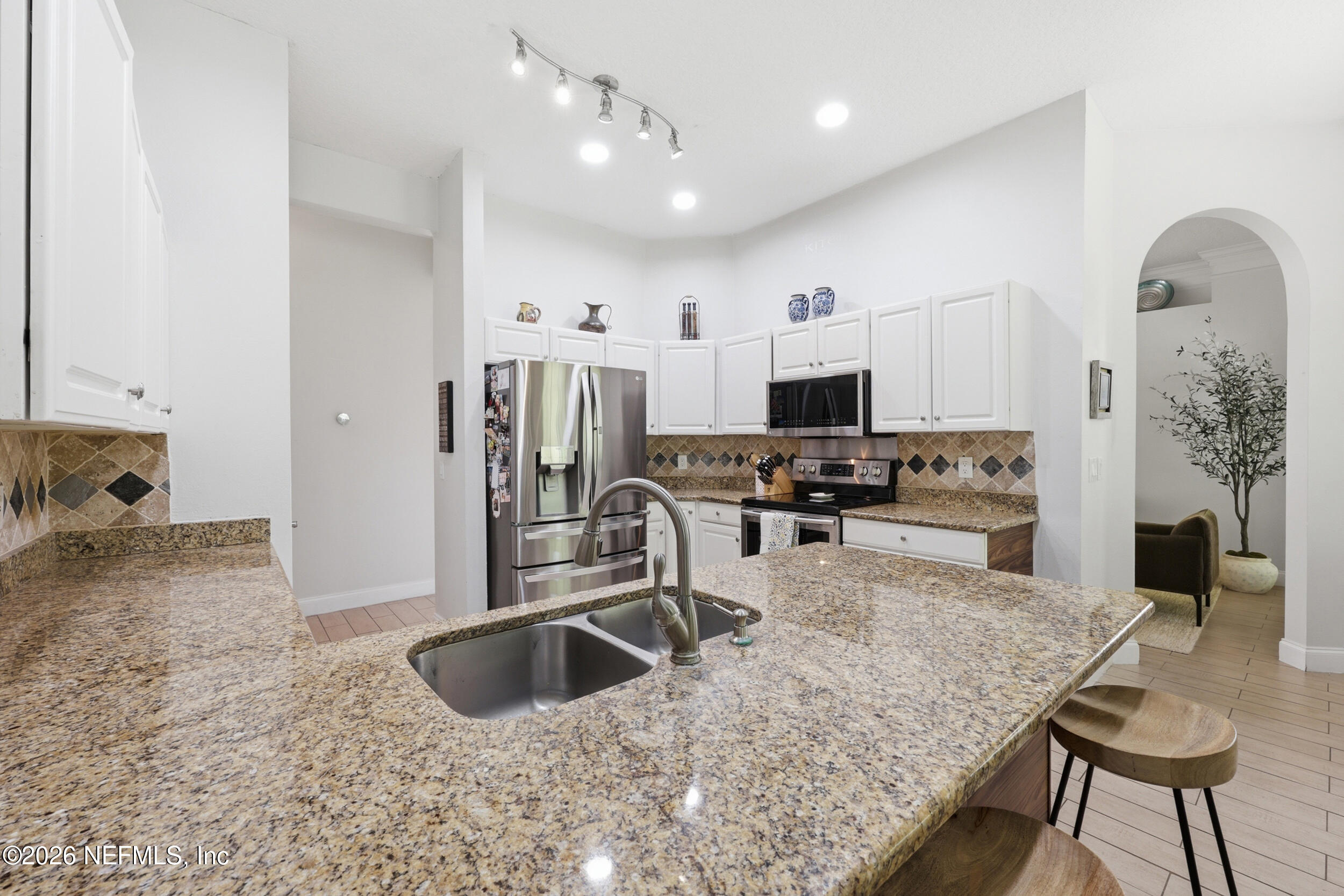 10385 WALDEN GLEN Court