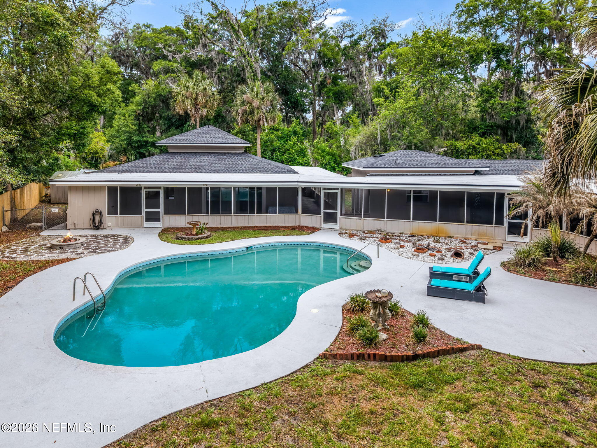 1414 BIG TREE Road