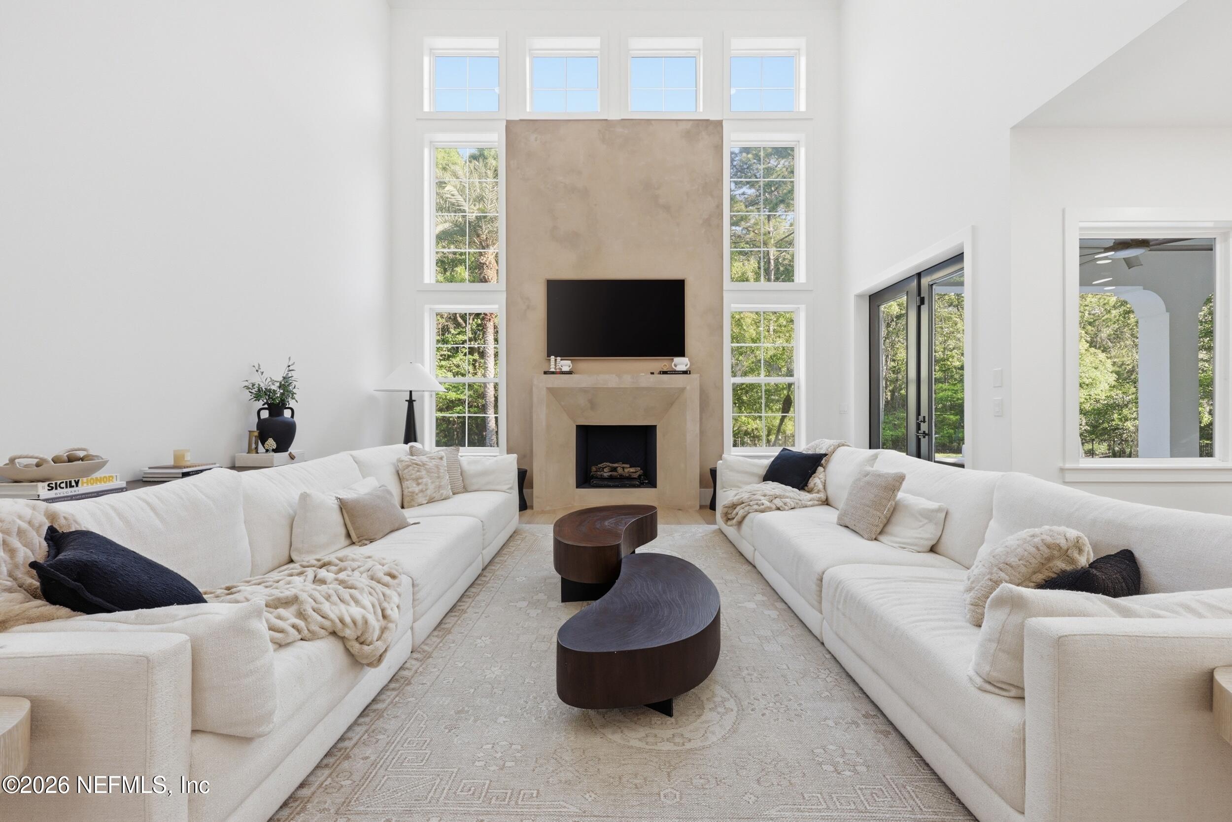 5202 COMMISSIONERS Drive