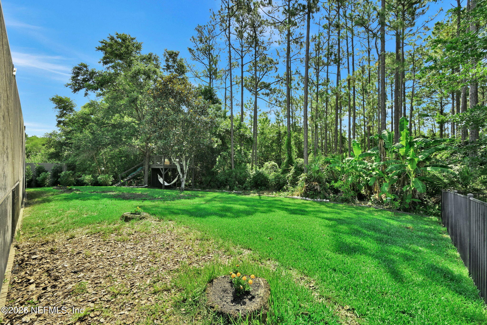 35 ROYAL LAKE Drive
