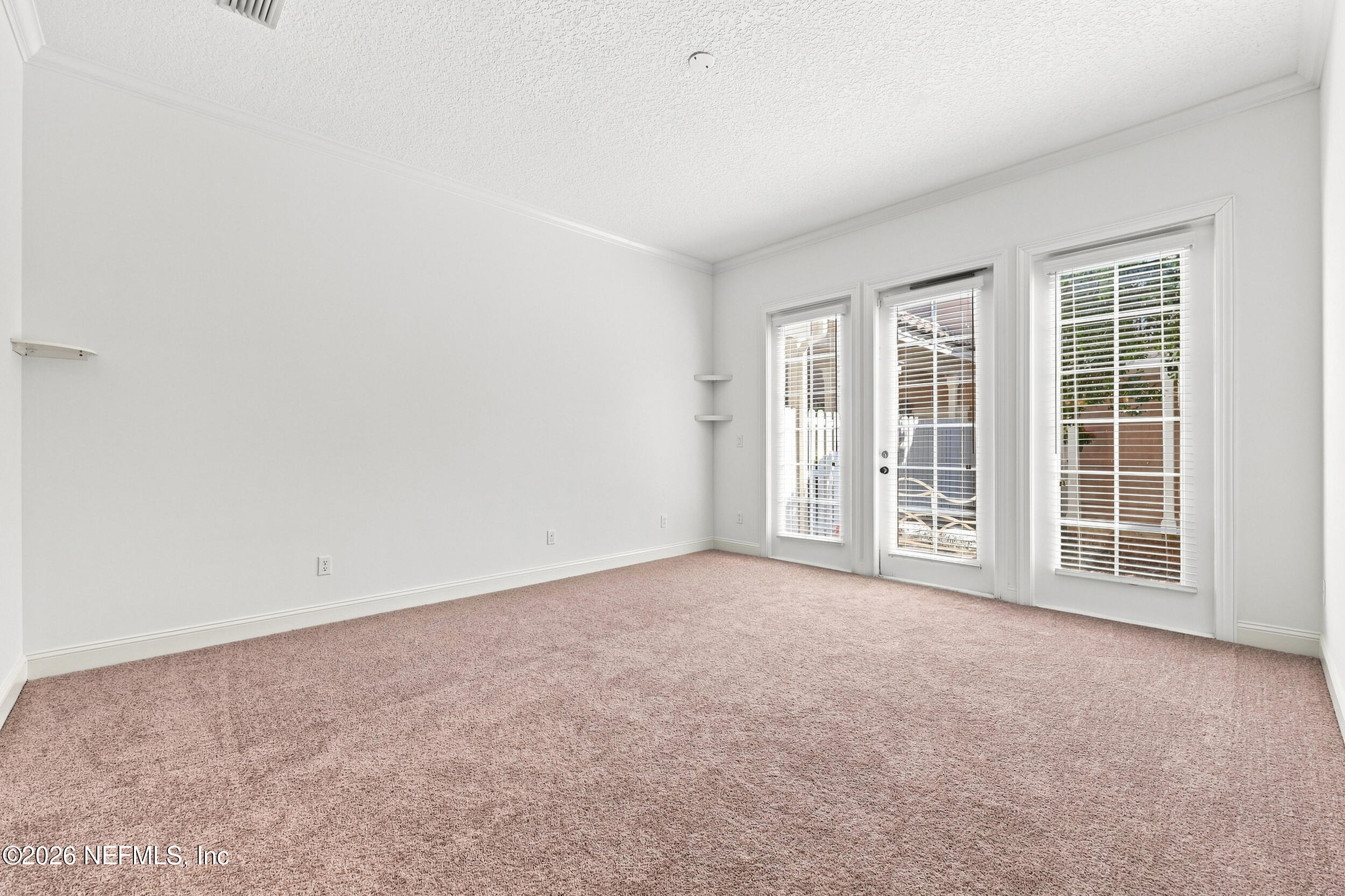 654 S LOOP Parkway, St. Augustine