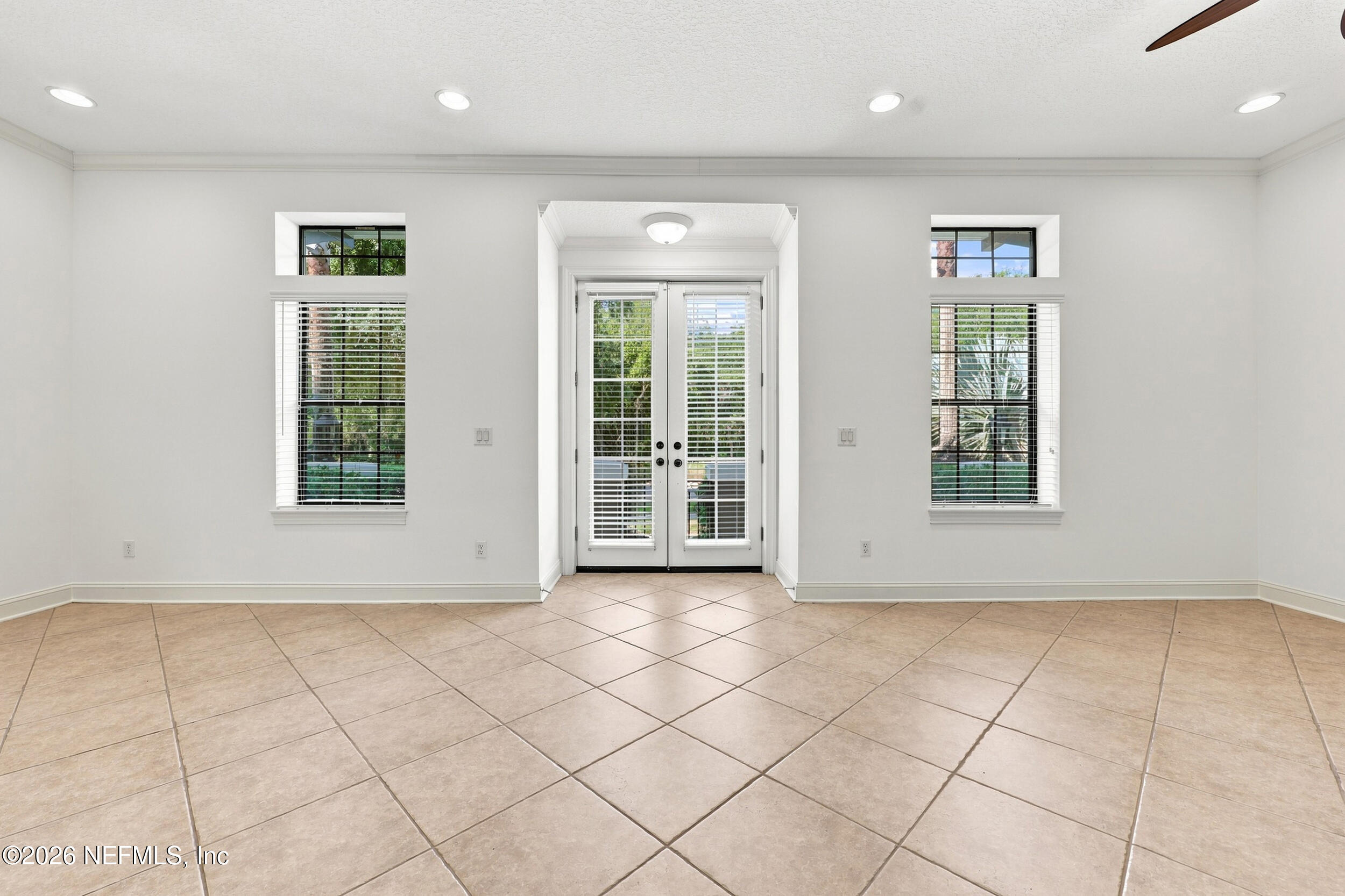 654 S LOOP Parkway, St. Augustine