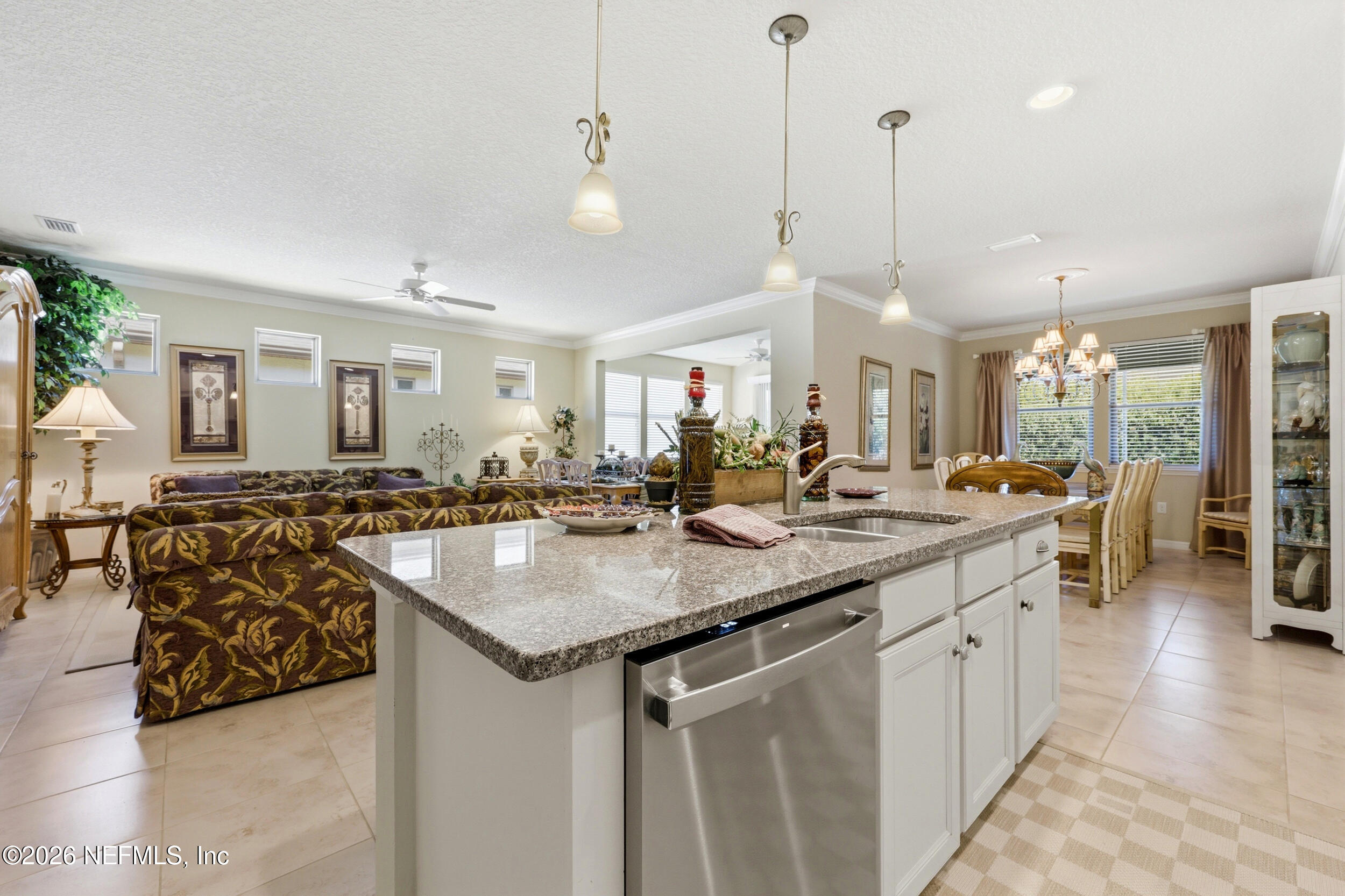 313 MANGROVE THICKET Boulevard