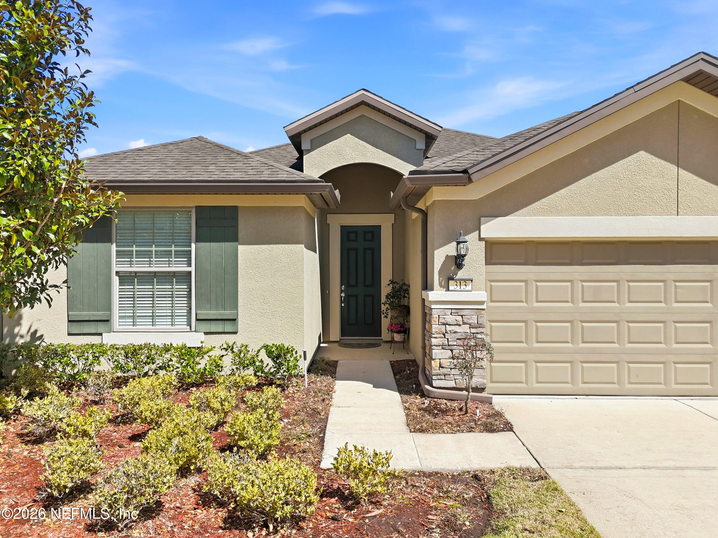 313 MANGROVE THICKET Boulevard