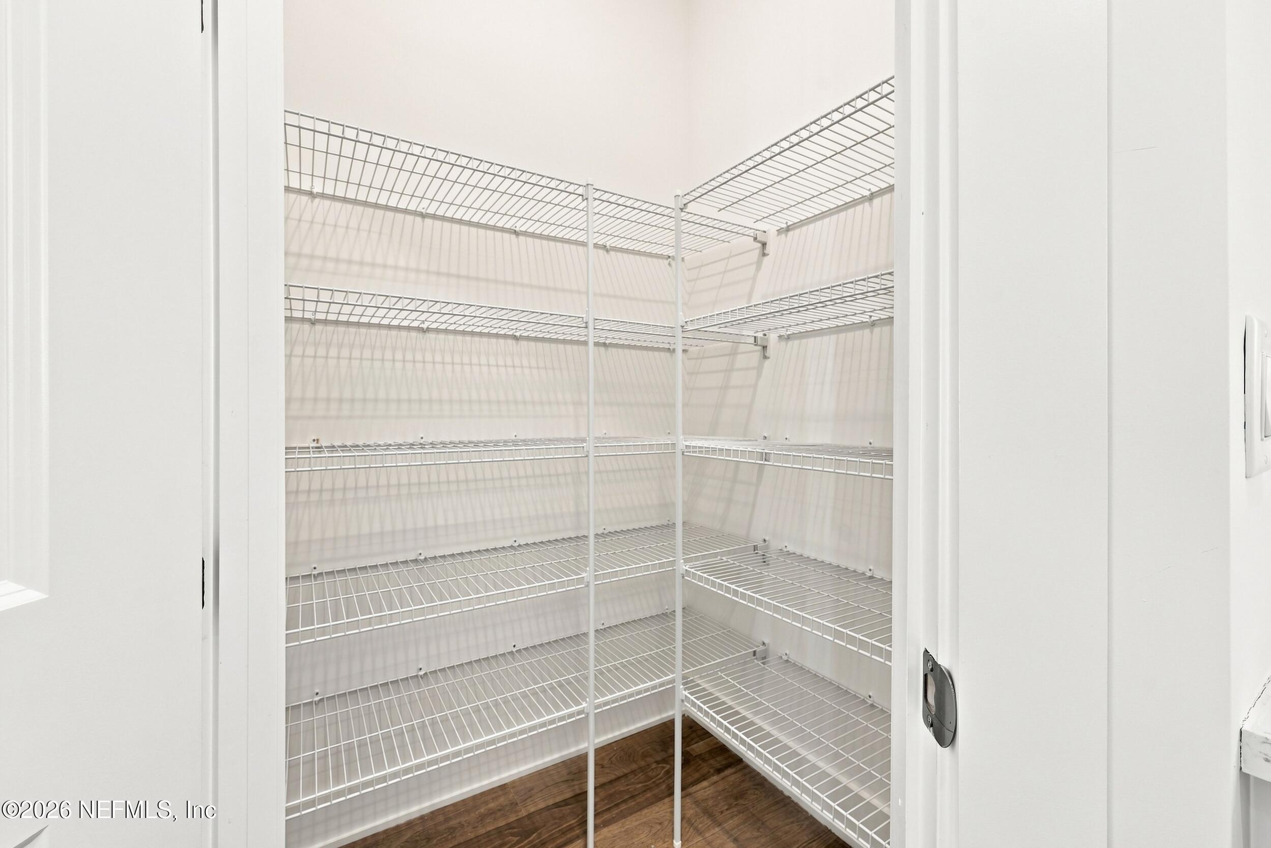1027 N 1ST Avenue N