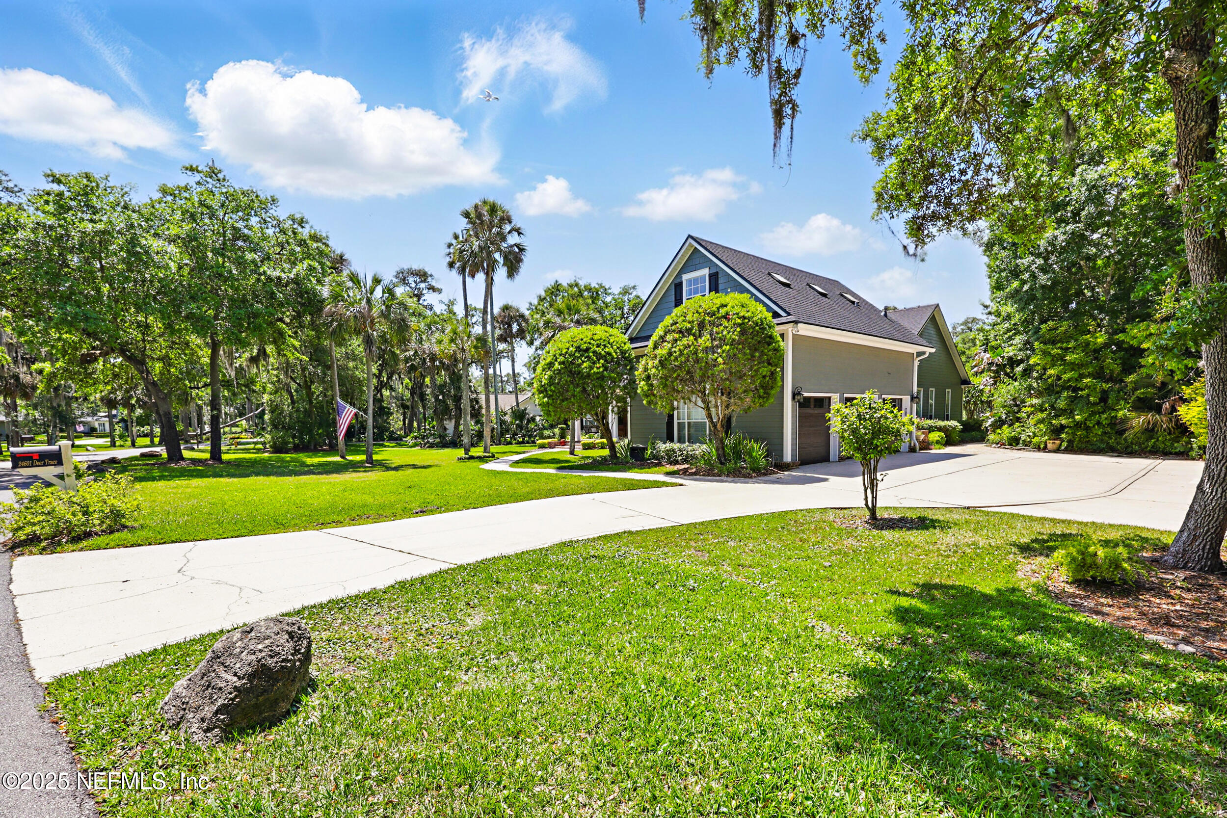 24601 DEER TRACE Drive