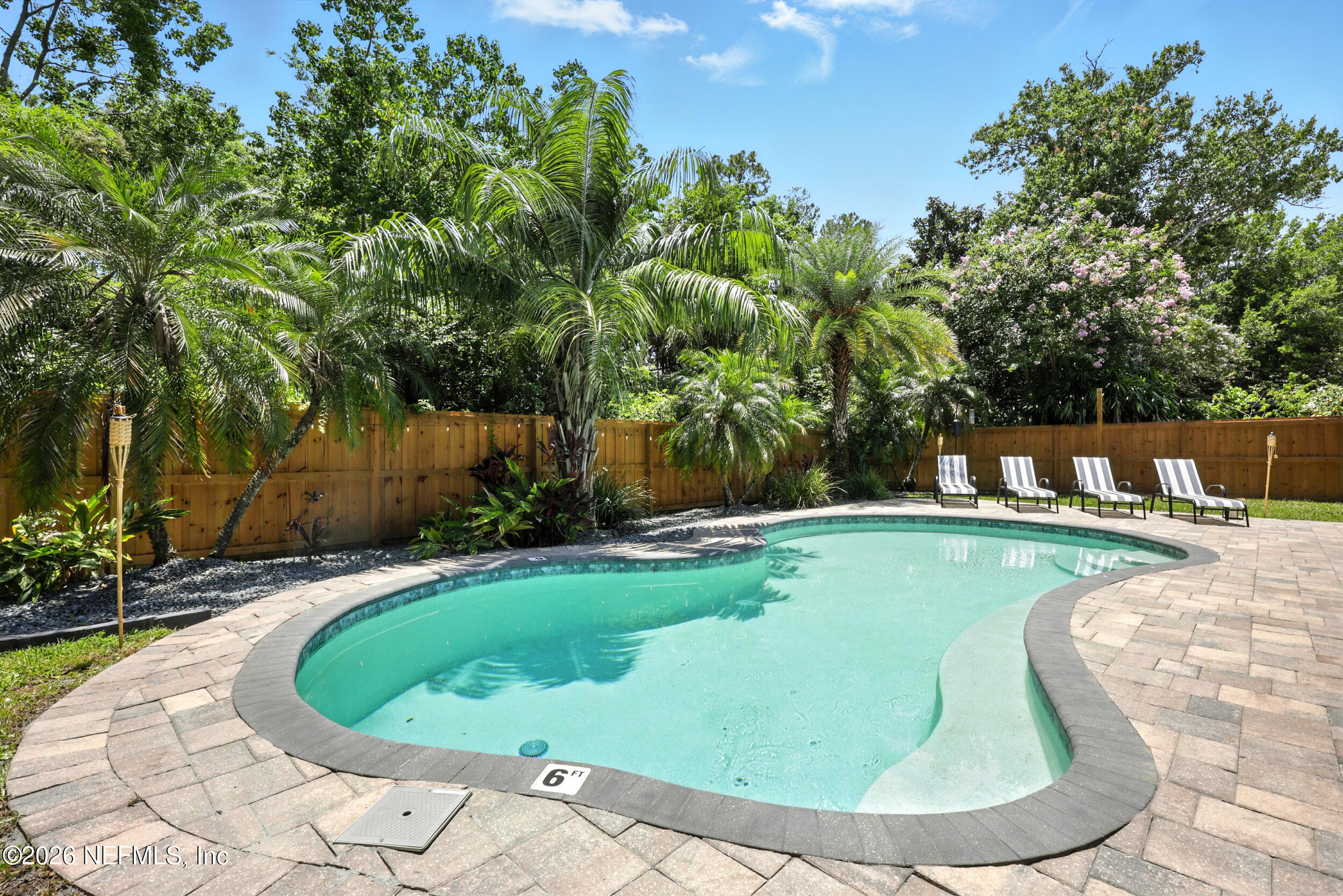 1520 REPUBLIC Drive