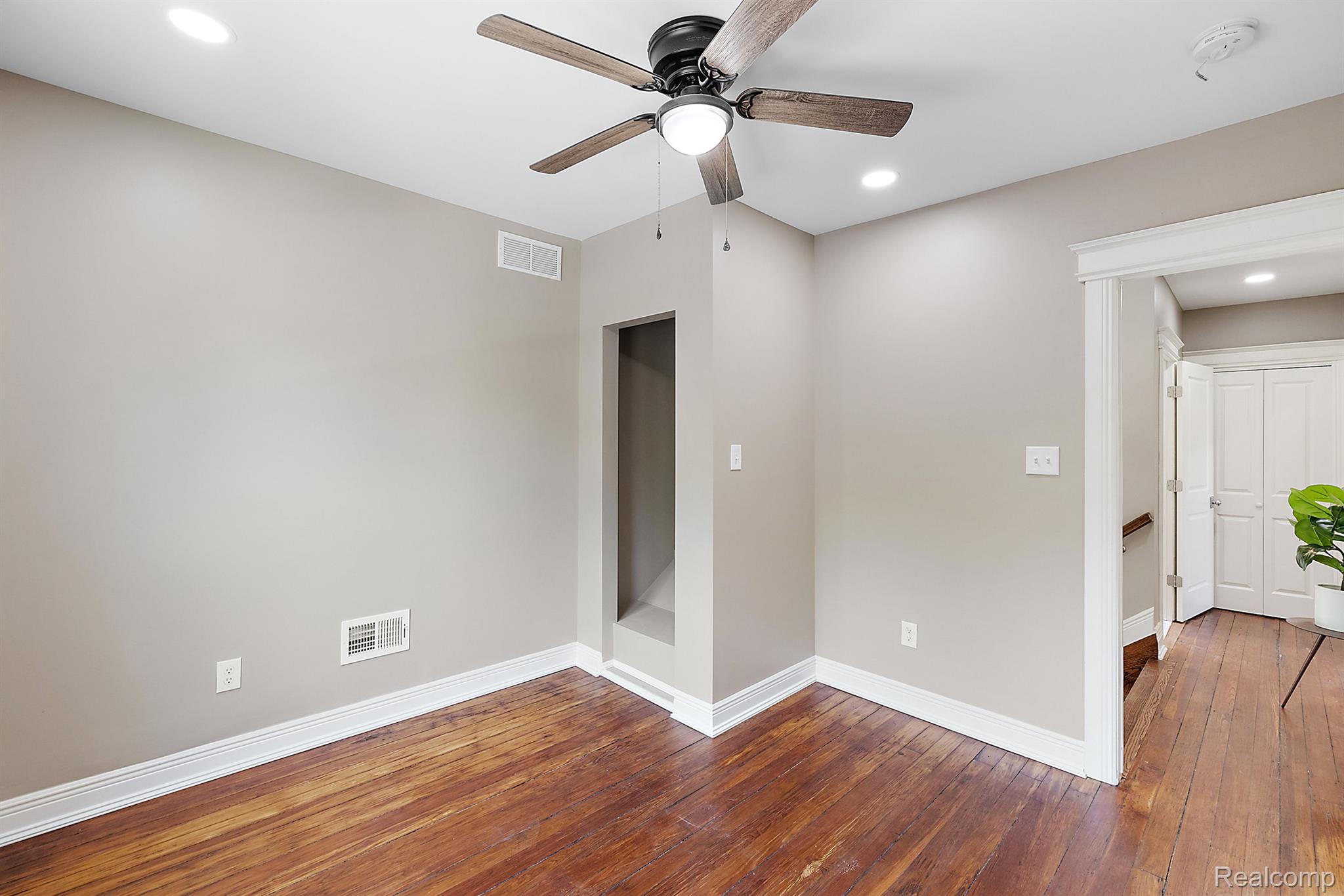 2481 Townsend Street