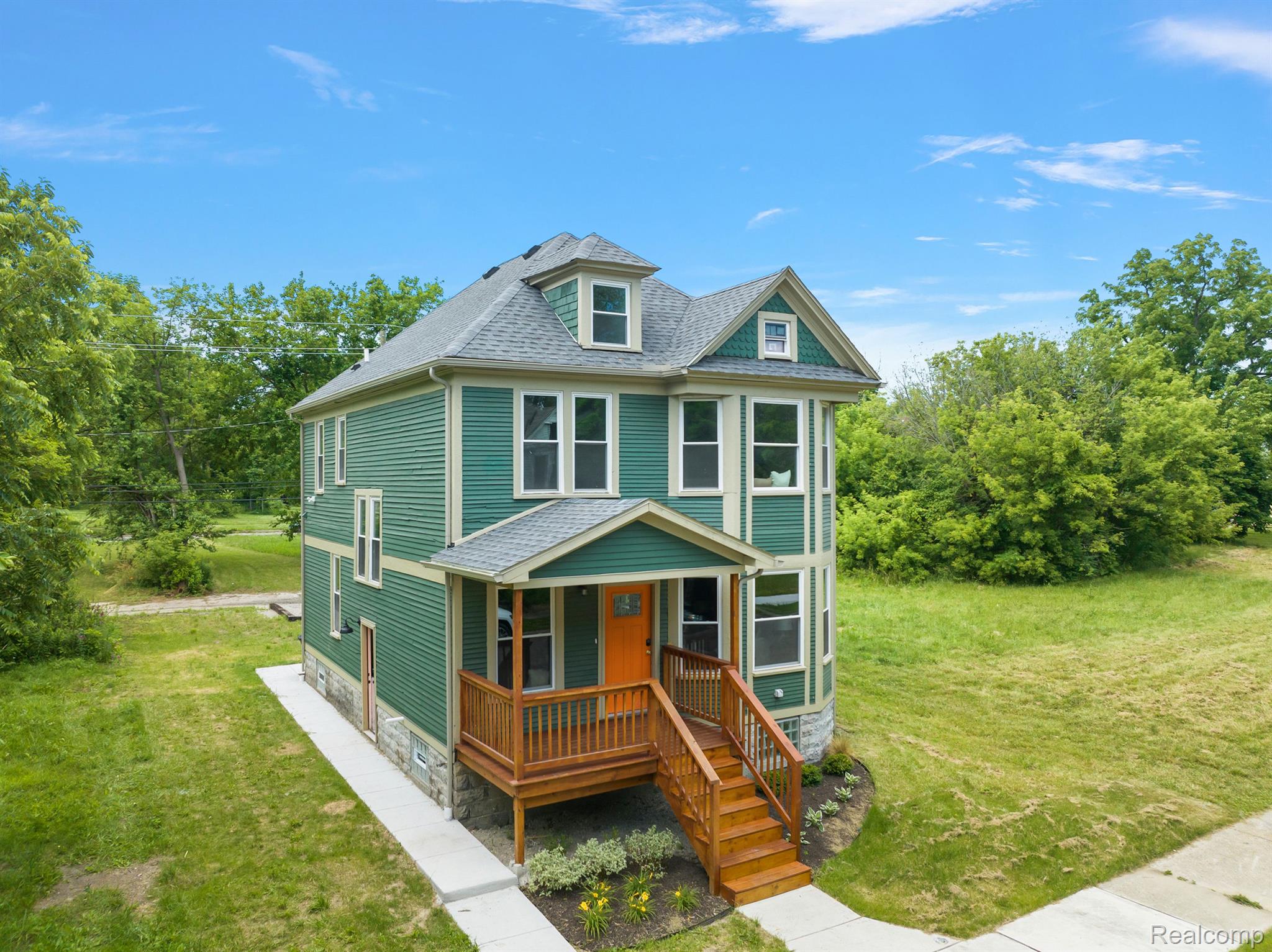 2481 Townsend Street