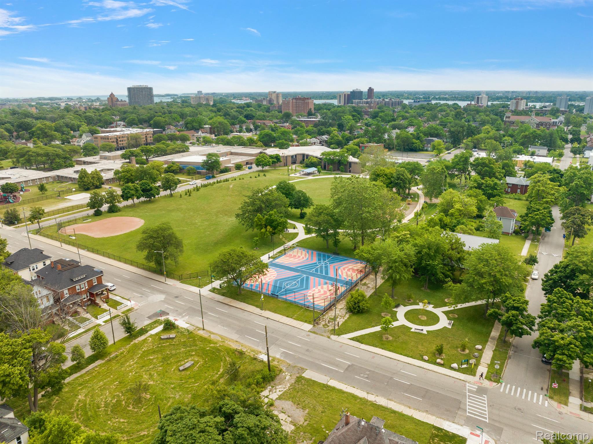 2481 Townsend Street