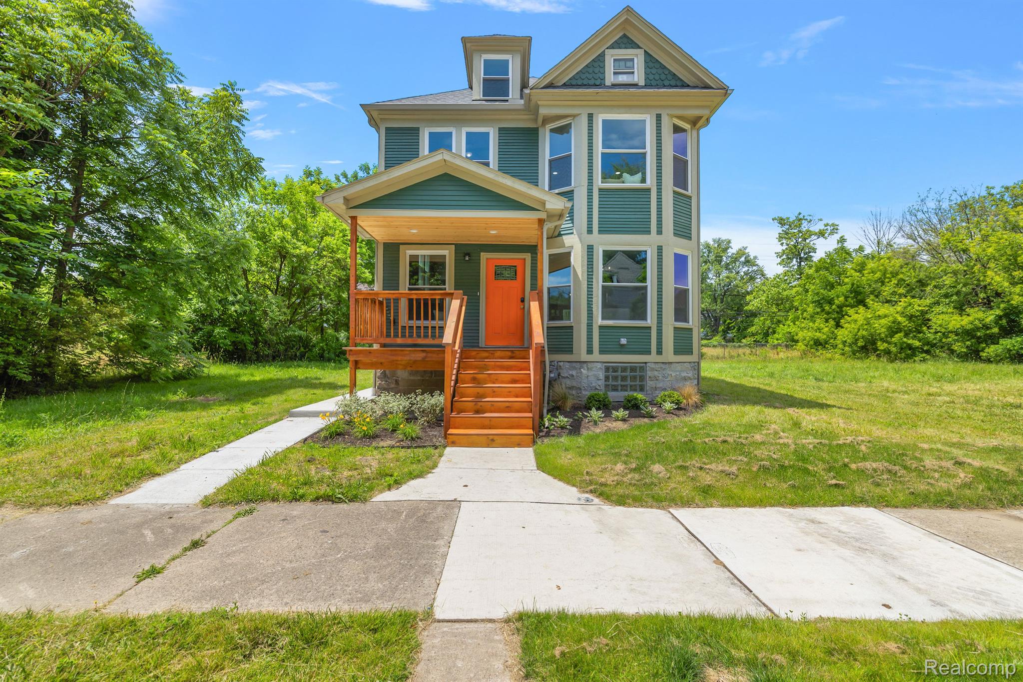 2481 Townsend Street