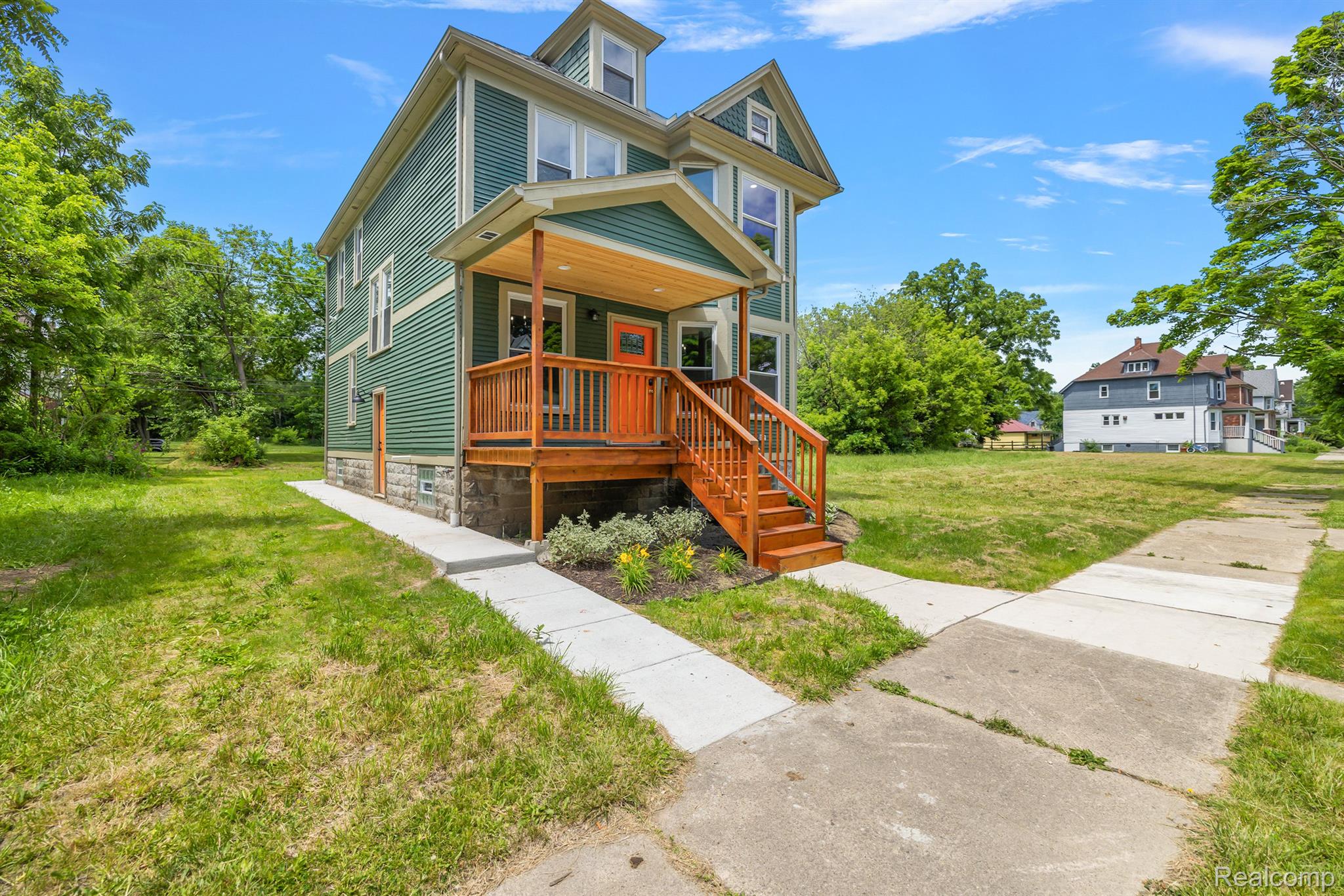 2481 Townsend Street