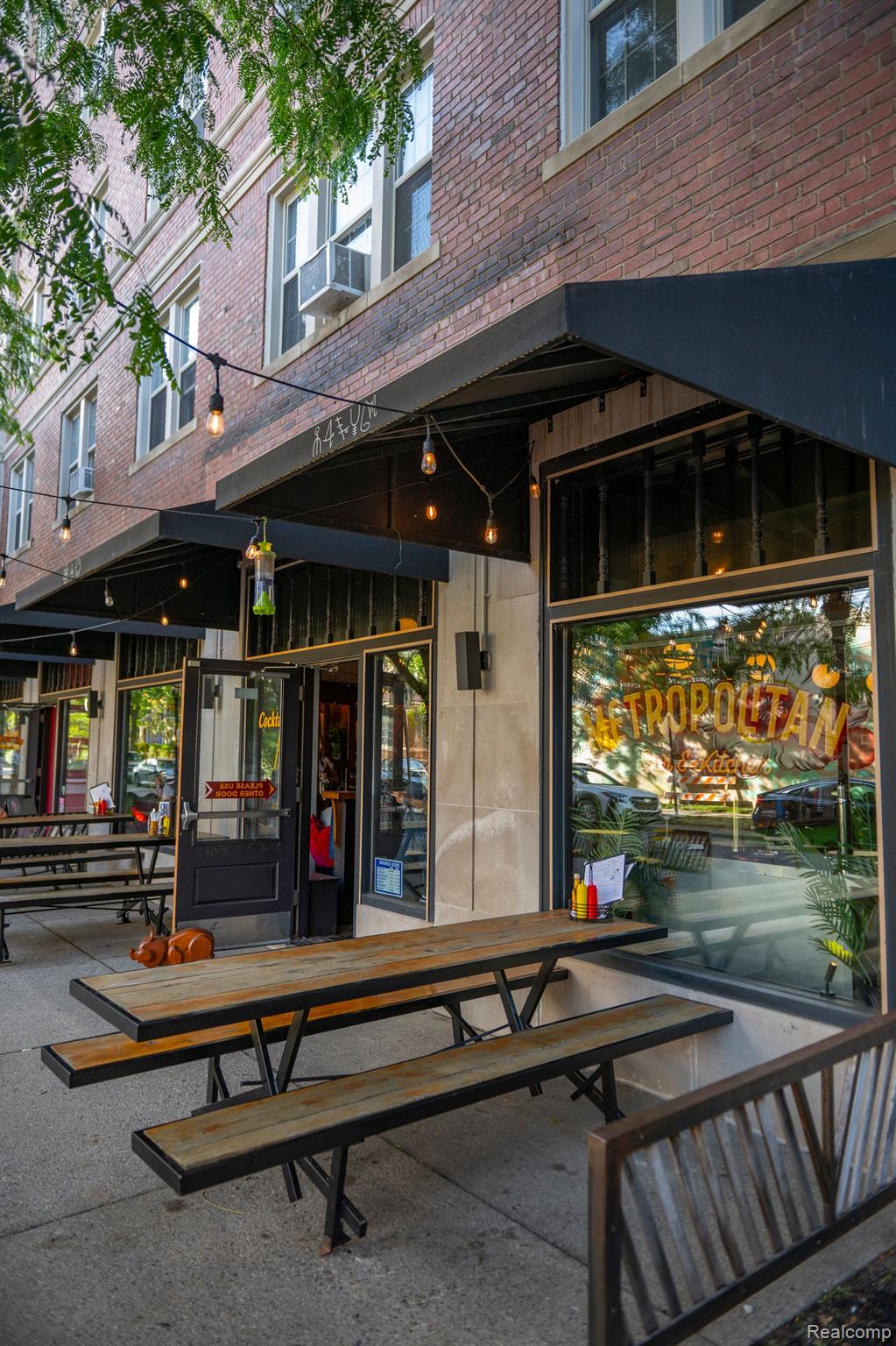 2481 Townsend Street