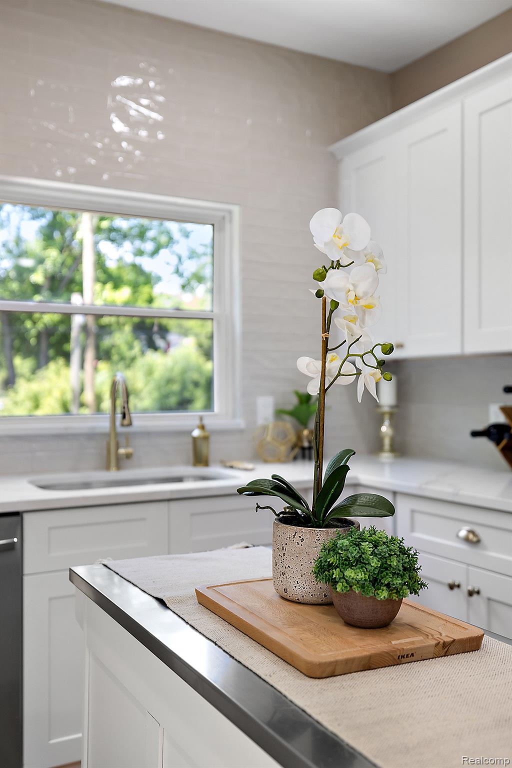 2481 Townsend Street