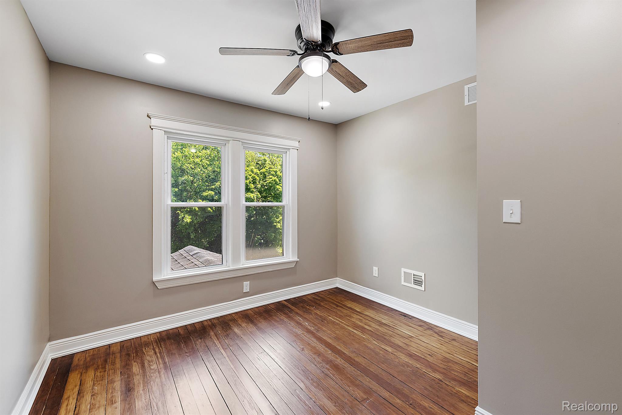 2481 Townsend Street