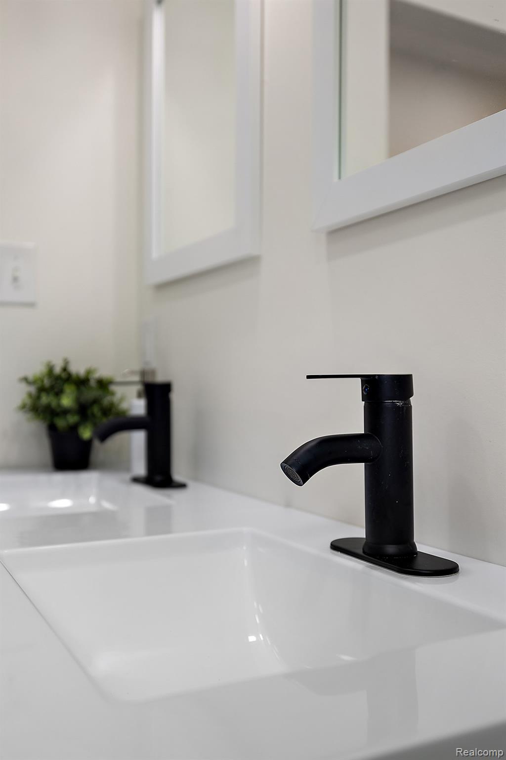 2481 Townsend Street