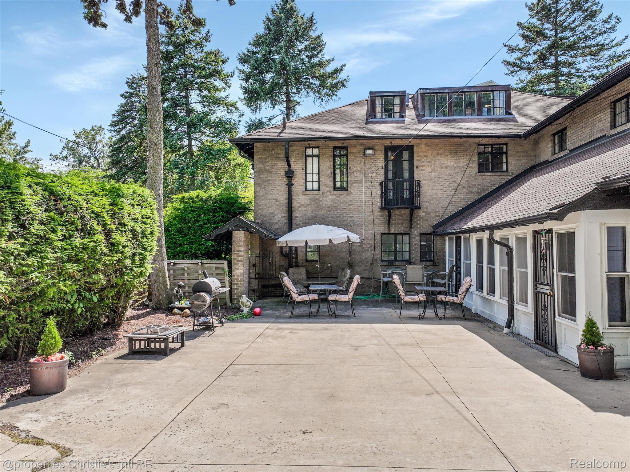 300 Fiske Drive