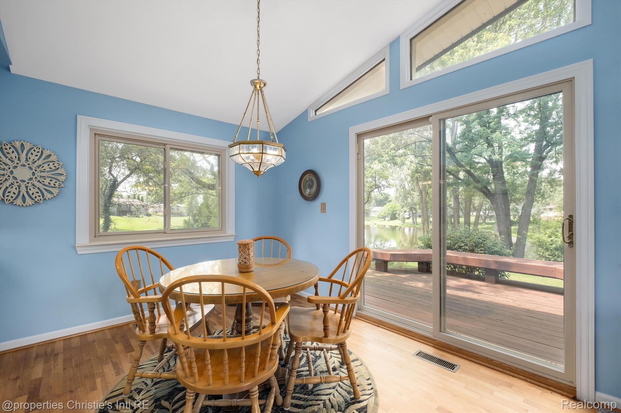 920 Intervale Court
