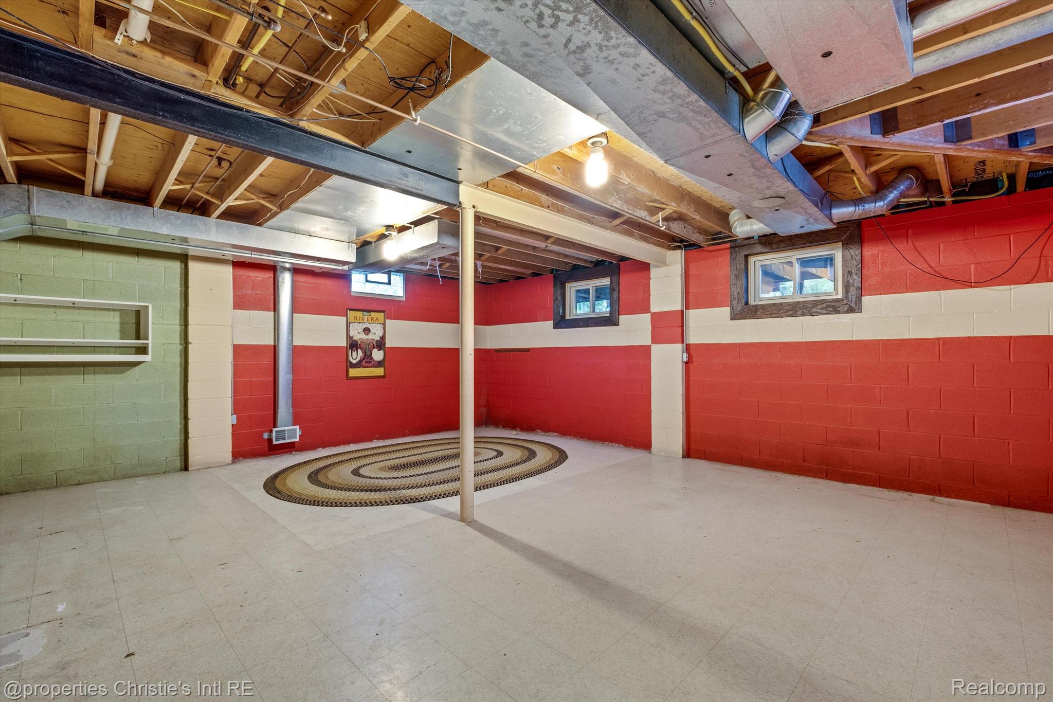 920 Intervale Court