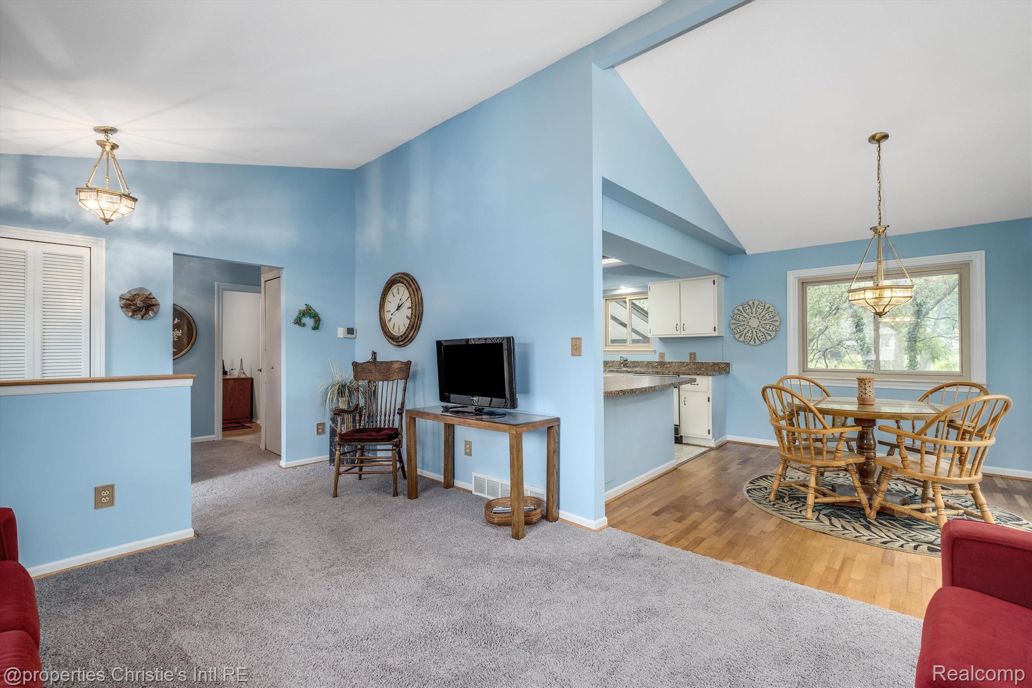 920 Intervale Court