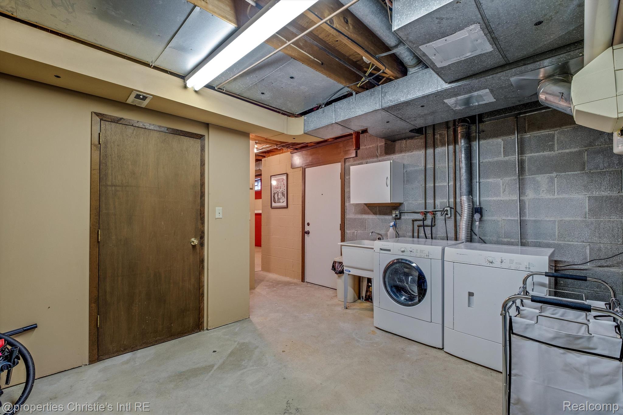 920 Intervale Court