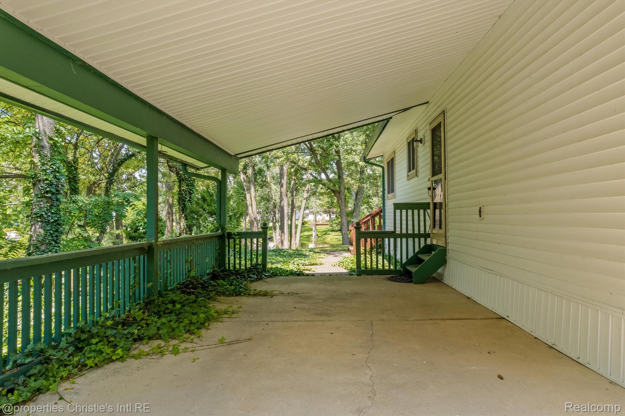 920 Intervale Court