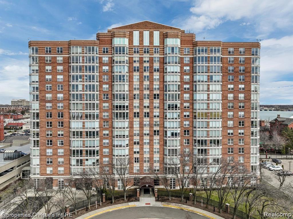 250 E Harbortown Drive 506
