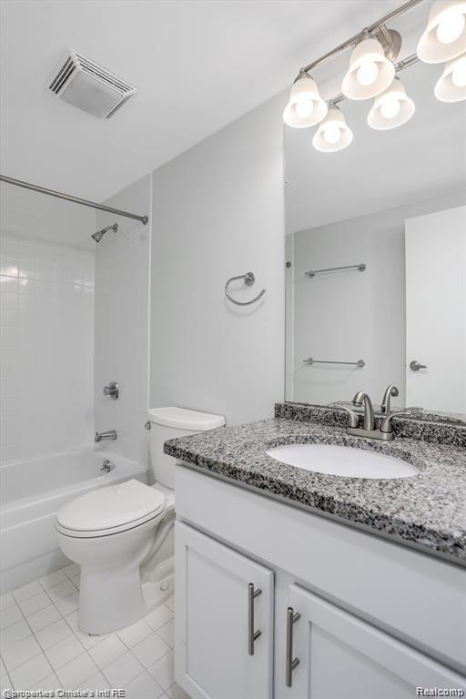 250 E Harbortown Drive 506