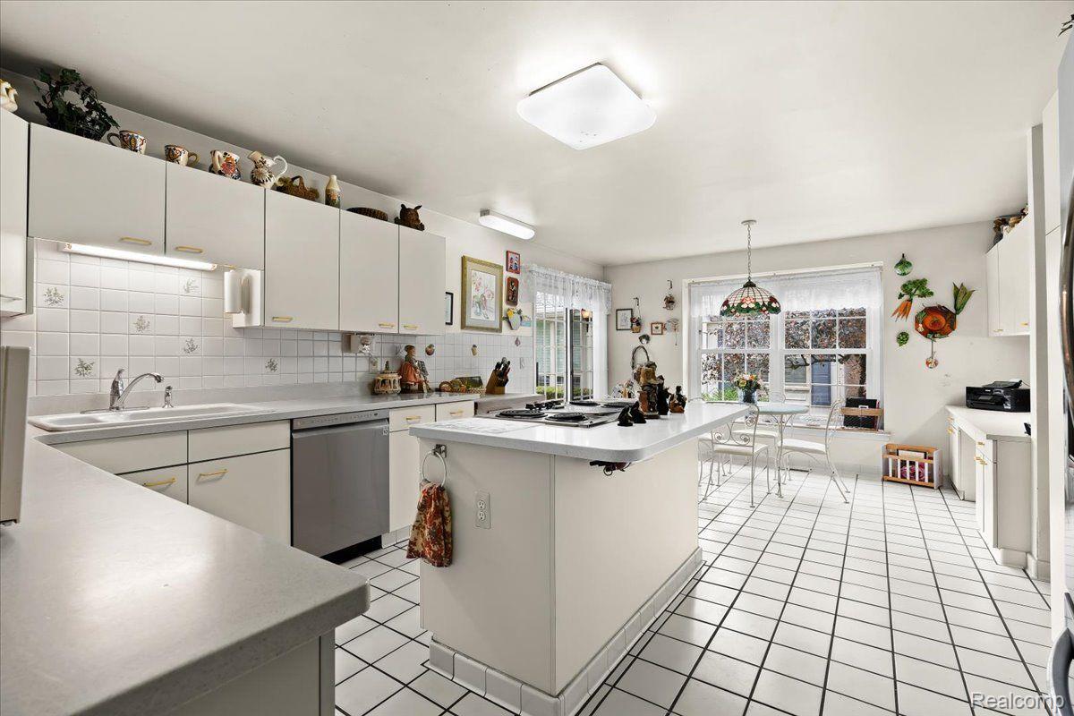 7581 Danbury Circle