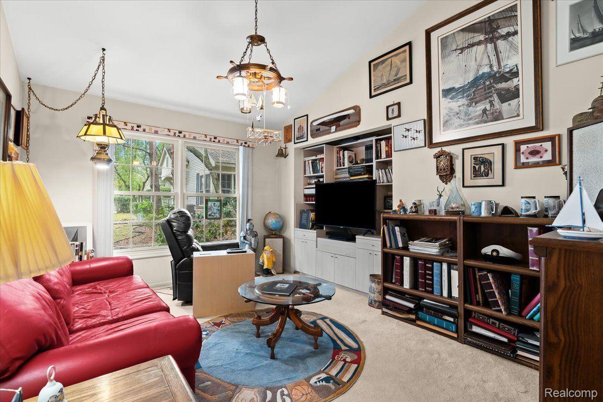 7581 Danbury Circle