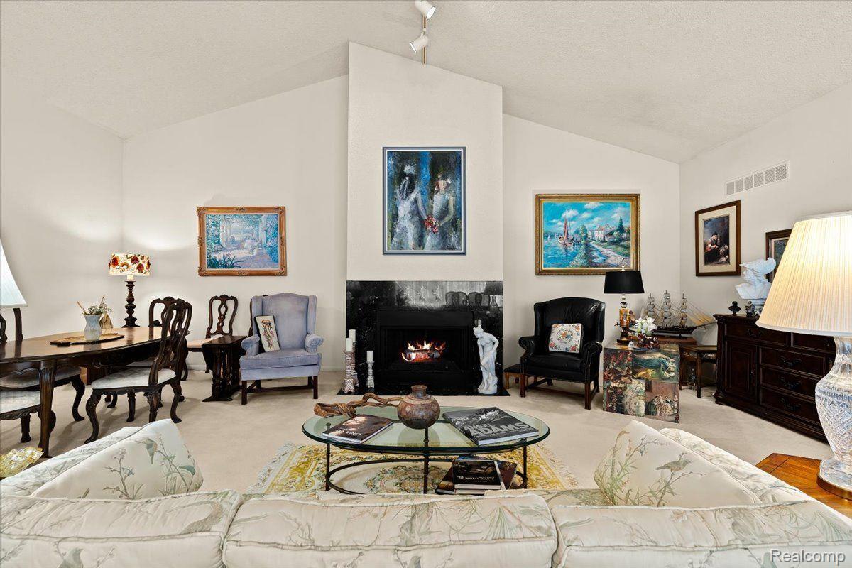 7581 Danbury Circle