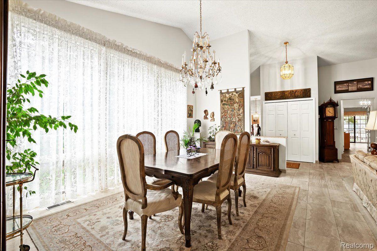 7581 Danbury Circle